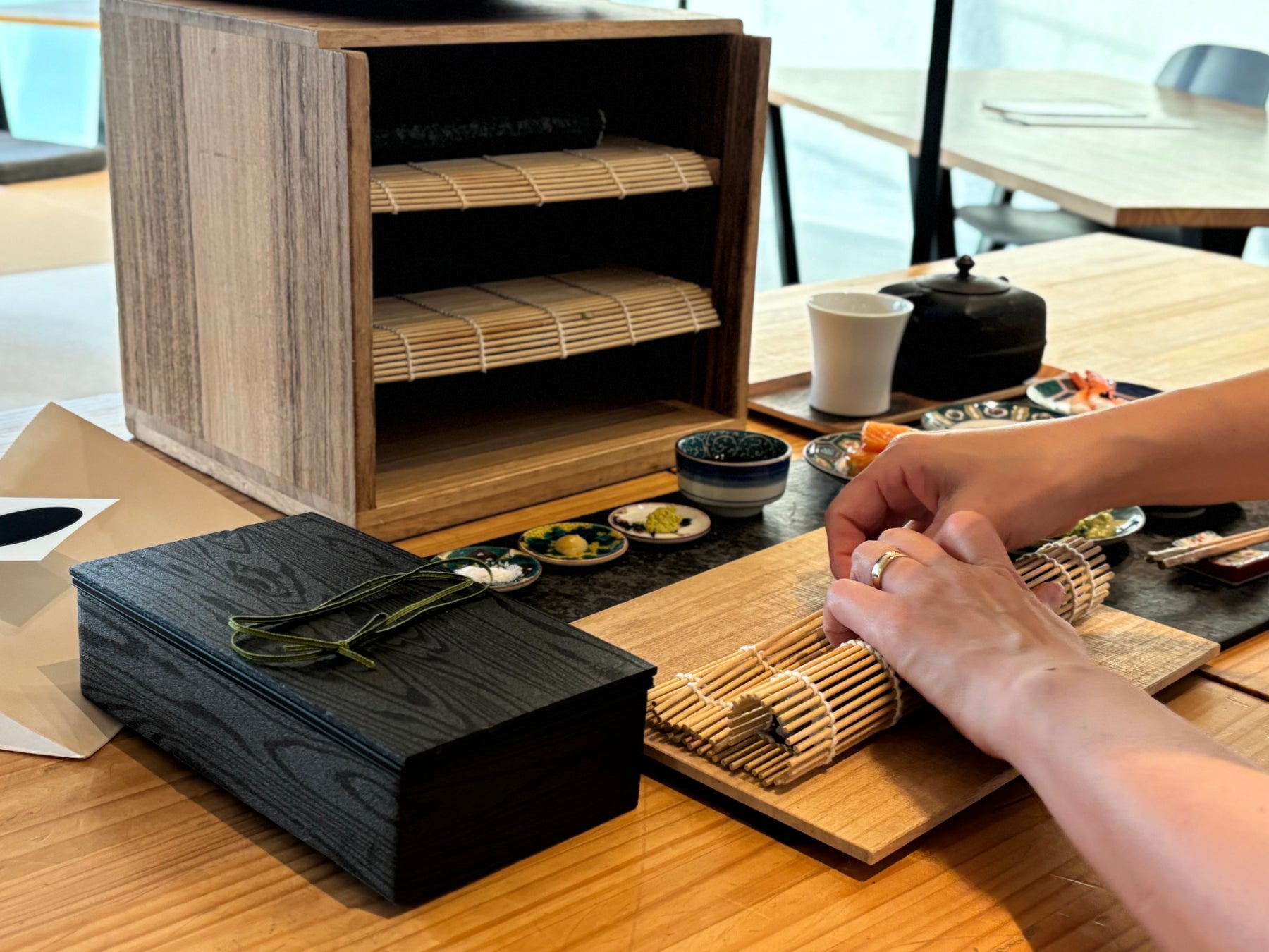 ハイティーとともにソウルフルな歌声を堪能できるスペシャルライヴイベント「Valentine・White Day　LIVE & High Tea」開催