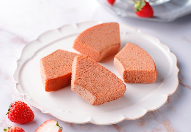 亀屋万年堂ロングセラー商品「ナボナチーズ」が遂に！生食感の『生ナボナチーズ』として登場！1月23日(木)直販店舗にて発売