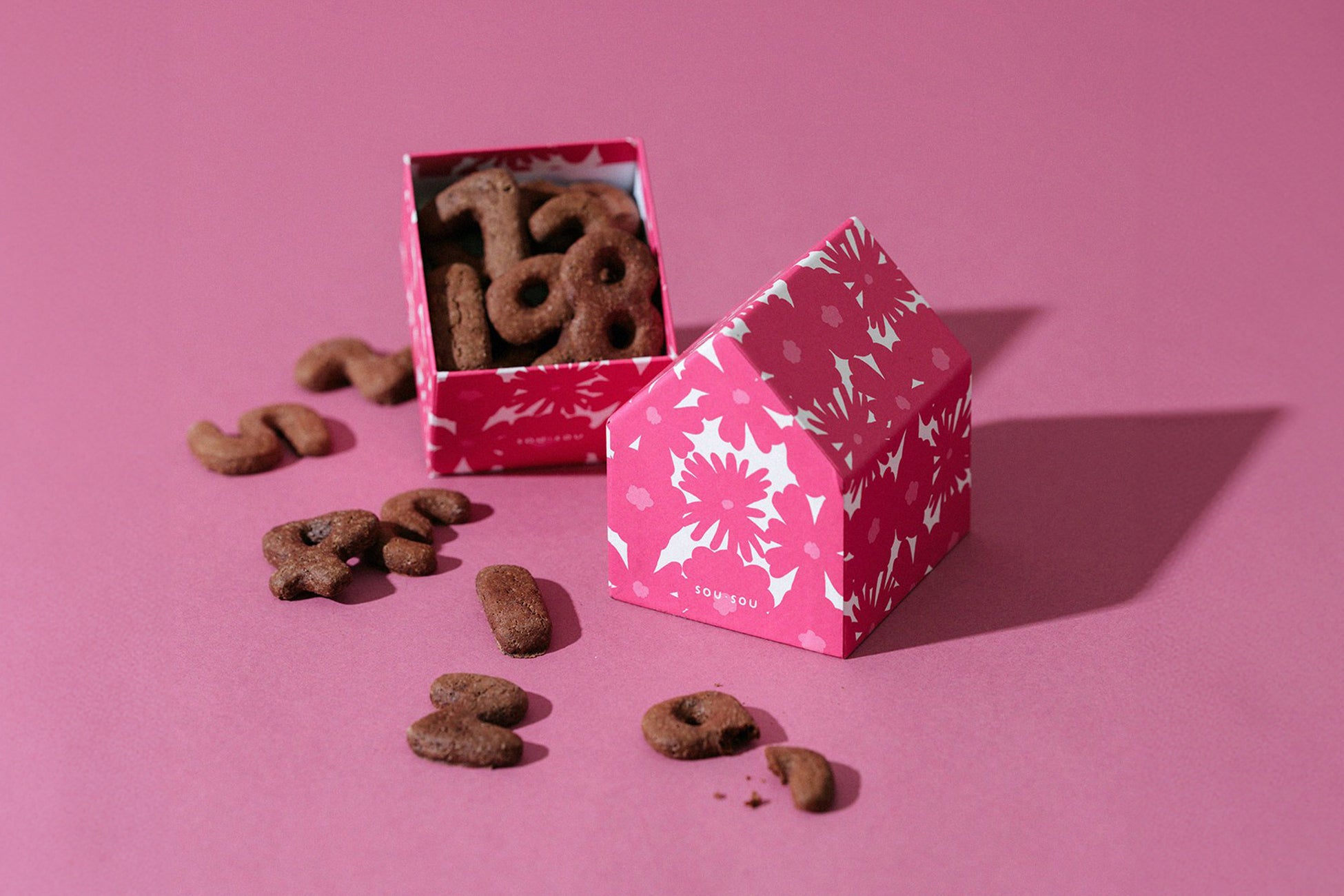 ピケカフェのアイコン“ピケベア”をかたどったチョコのプチギフト『ピケベアチョコレートアソート』が２月１日(土)誕生