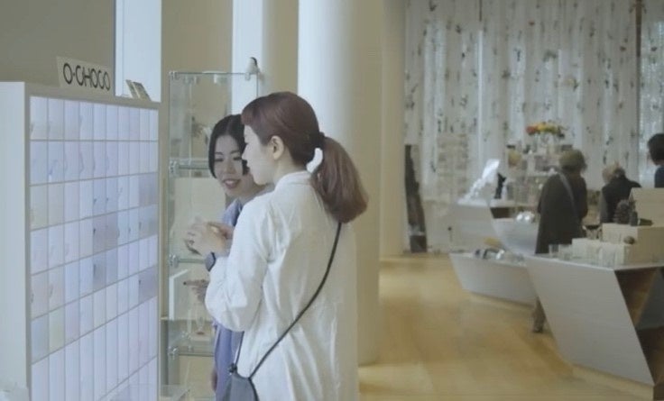 【ロウリーズ・ザ・プライムリブ】甘酸っぱい誘惑に心が躍る！ ストロベリー＆チョコレートフェア開催