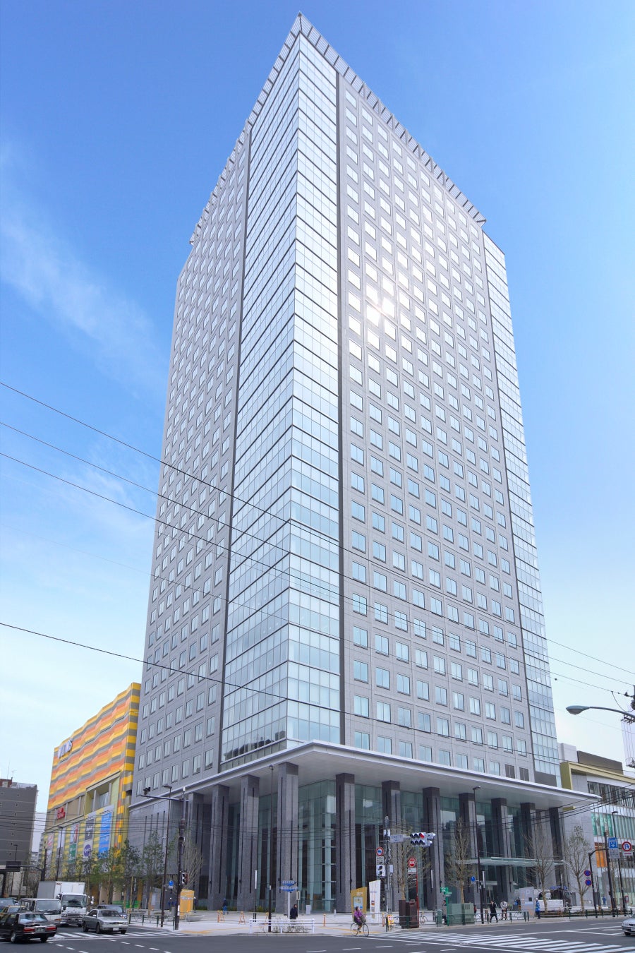 ネコ好き必見!!見て癒され、食べて満足。かわいらしい“にくきゅう型”の「にくきゅうマシュマロ バニラ味」を期間限定で新発売いたします。