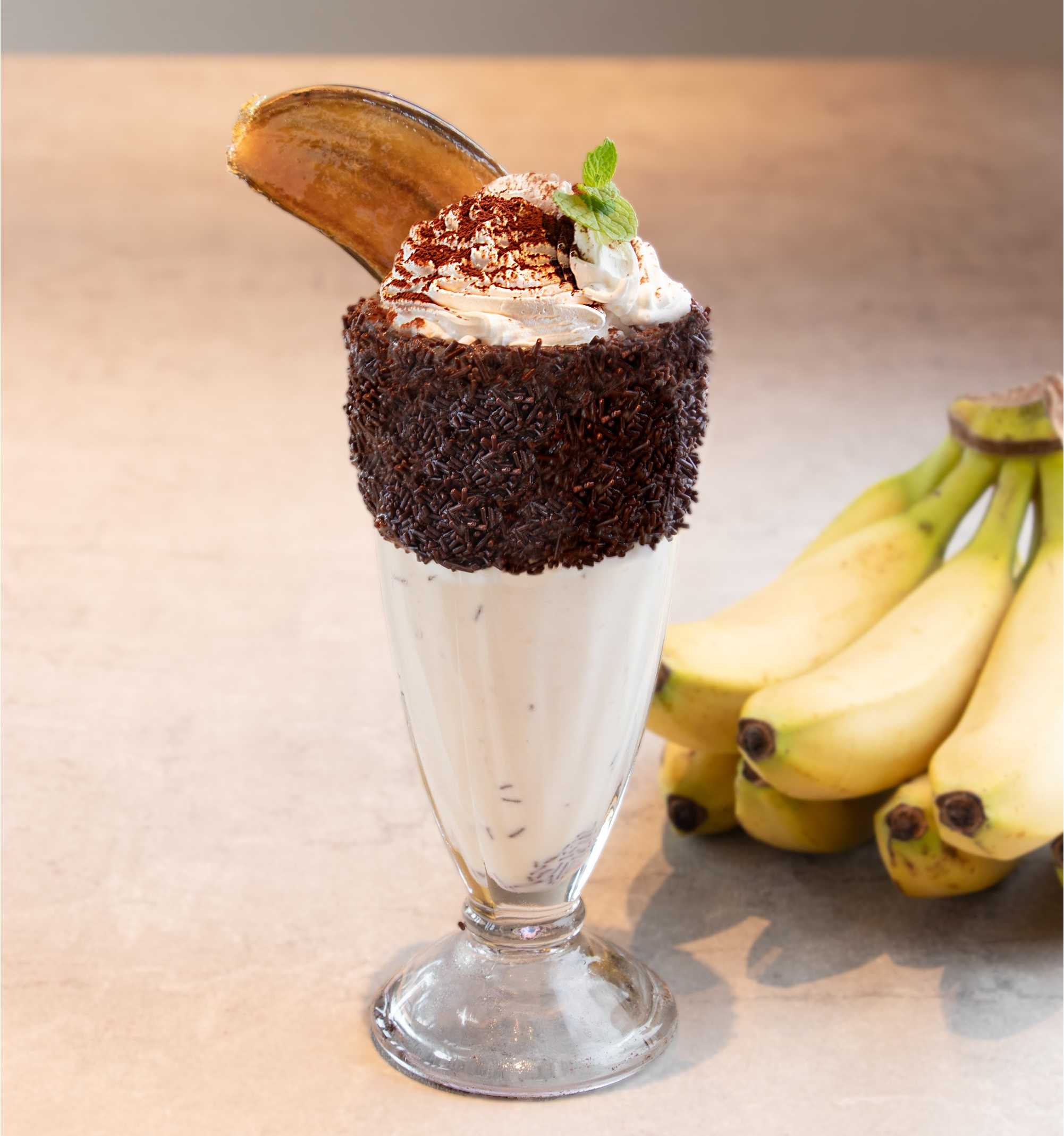 アメリカンレストラン「ハードロックカフェ」バレンタインに向けたスペシャルカクテルフェア「JUST THE TWO OF US」