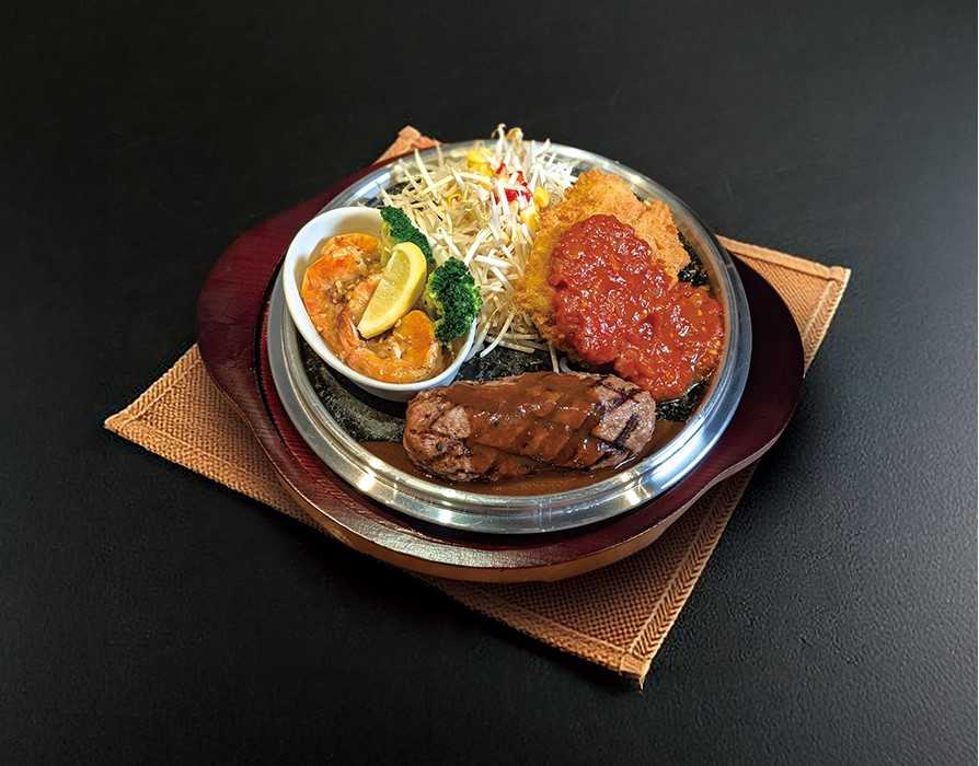 アメリカンレストラン「ハードロックカフェ」 ユニバーサル・シティウォーク大阪店　24周年を記念したスペシャルドリンクとグッズが登場