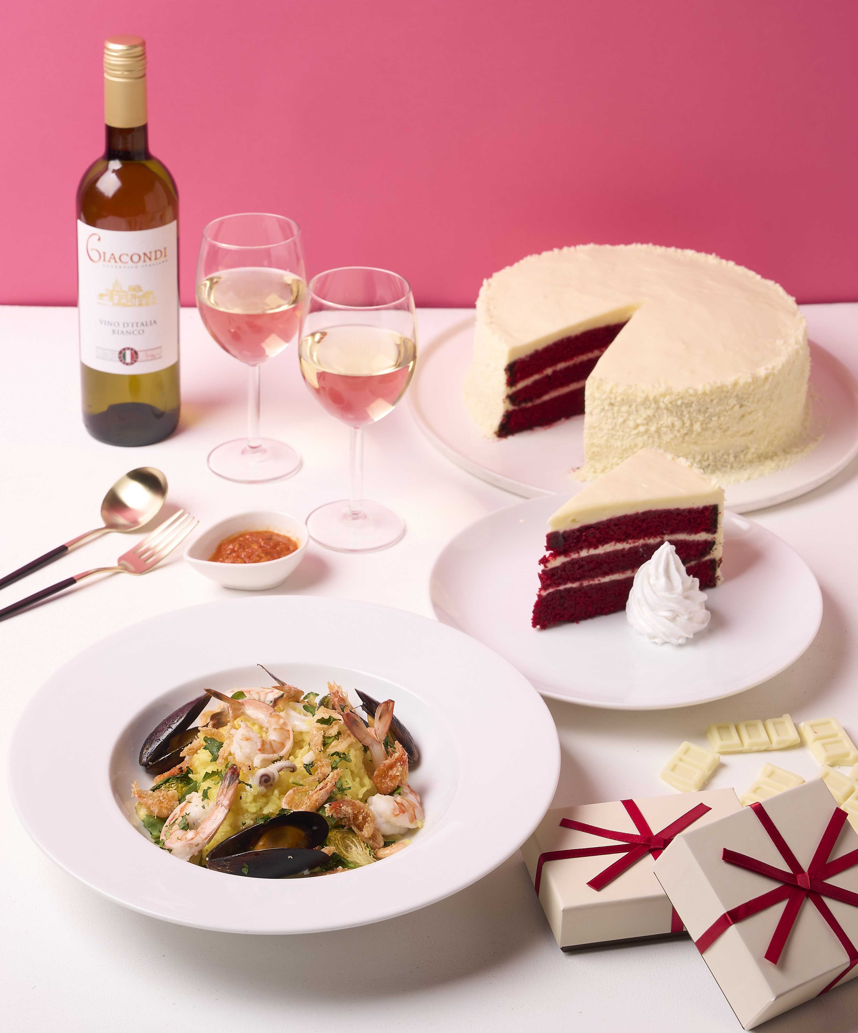 バレンタインにはコーヒー豆缶で特別なひとときを！
阪神福島駅から徒歩4分のコーヒースタンド「7Story.co」が
プレゼントキャンペーンとクラファンを実施！