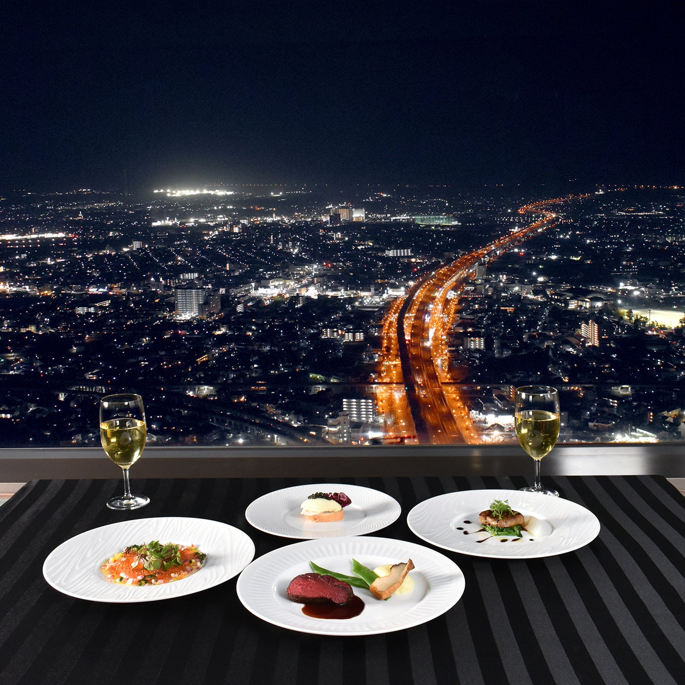 【出演者募集】音楽・ダンス・展示など幅広いジャンルで葉山うみのホテルを舞台に表現したい出演者を今期も募集します