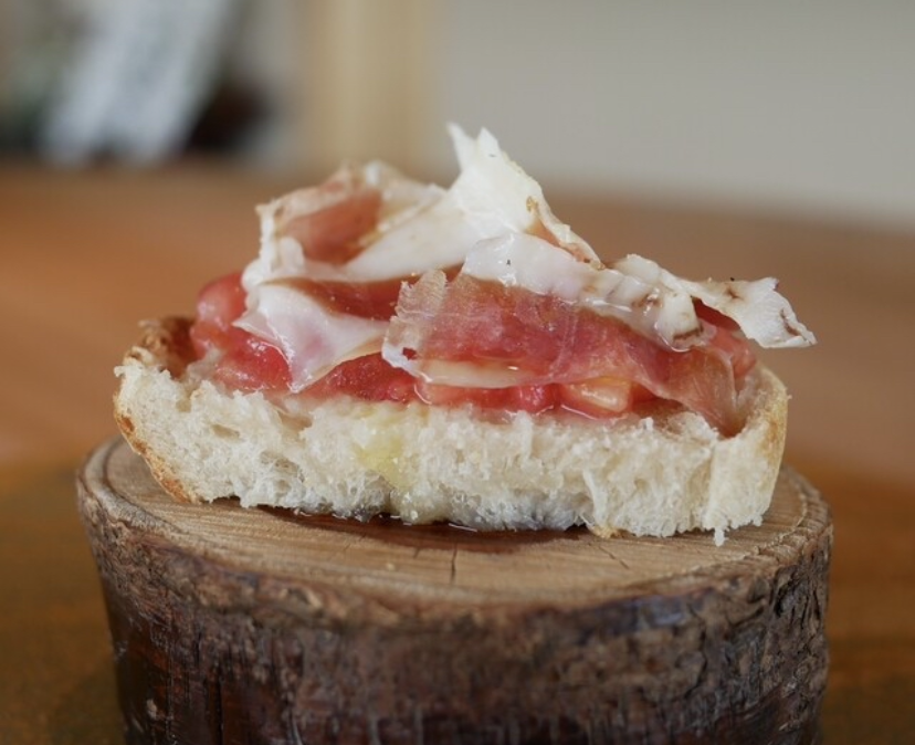 有名和食店 料理人直伝の「煮魚」、「味噌煮」、
「ぶりの照焼」がフライパンひとつで作れる！
『神田川監修』シリーズ3品を2月1日に発売