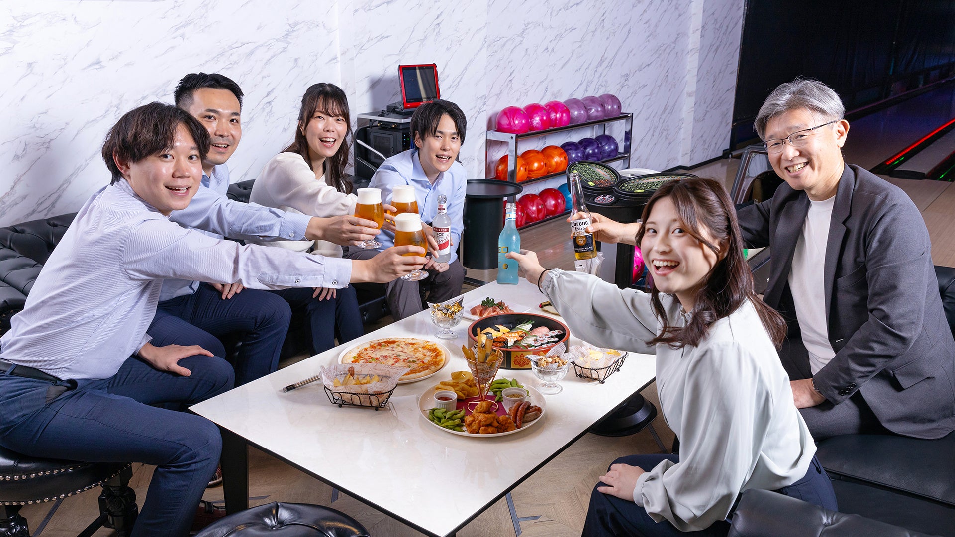 「ヌートロピーコーラ × クラフトバーガー 新たな味覚の世界へ！」