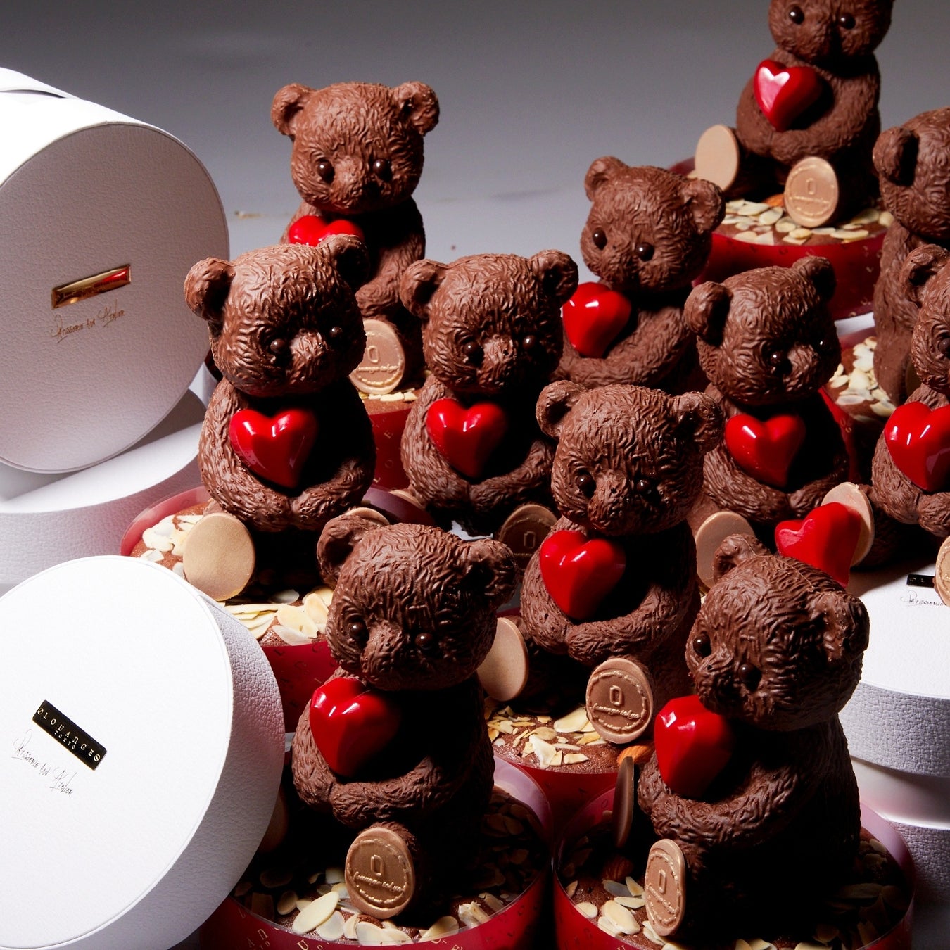 【恵比寿駅徒歩1分】シーシャ業界店舗数No.1*のmusch/museグループが、発祥の地である恵比寿にて自身初となるmuseブランドをオープン!洗練された内装と極上のシーシャ体験を、好立地で贅沢に