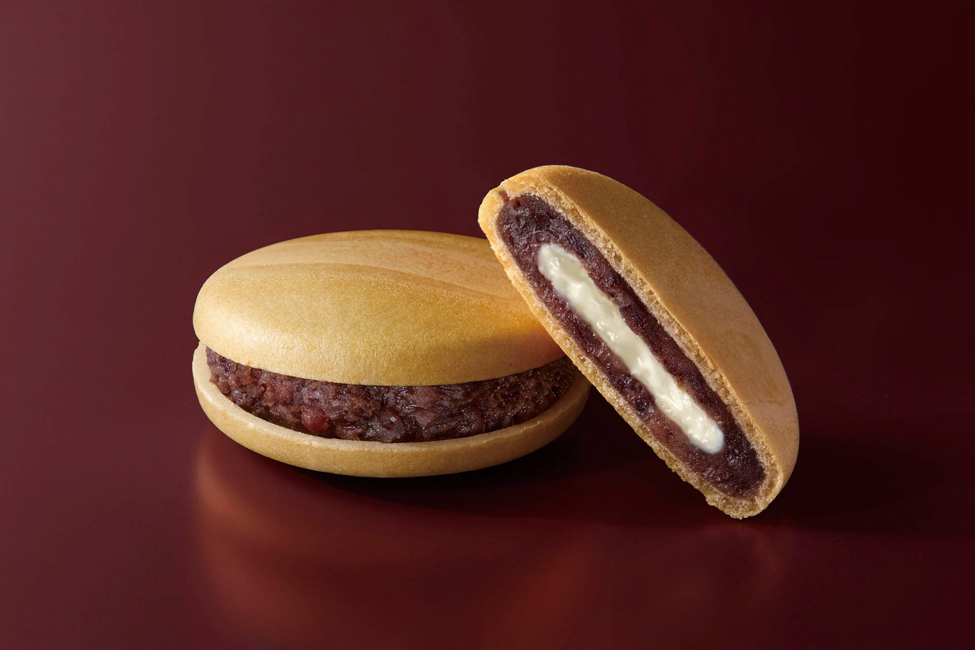 「森永ビヒダス 大腸のキホン」を買って「Adoオープニングスペシャルライブ（大阪・関西万博入場券付）」ペアチケットが当たるキャンペーンを実施！