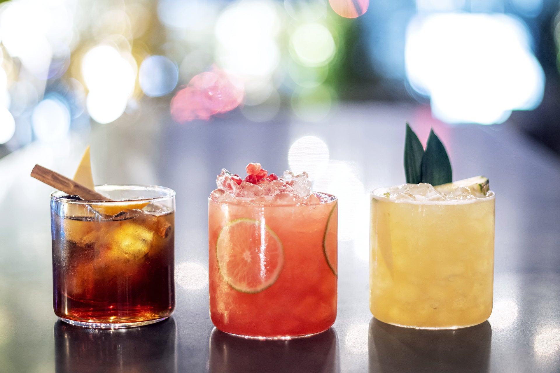 チョコ好き歓喜！“スーパーシリーズ”チョコレートケーキ3種が集結！