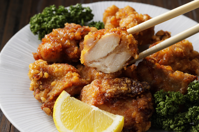 ケーキショップ 3ブランドの口コミを大調査!頻出キーワード「 パフェ 」以外の人気ポイントは?