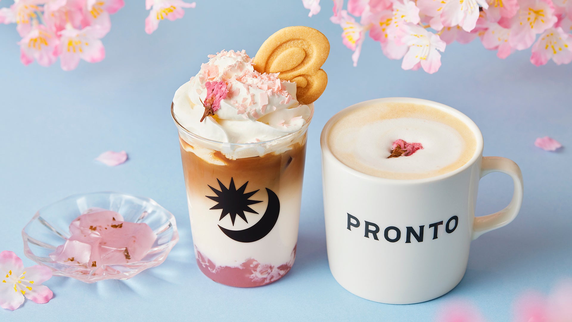 グラスゼリーを逆さにして満開の桜を表現したデザートや鮮やかなピンク色の紅心大根のスープなど全14種「ストロベリー×桜アフタヌーンティー」2025年3月18日（火）からスタート