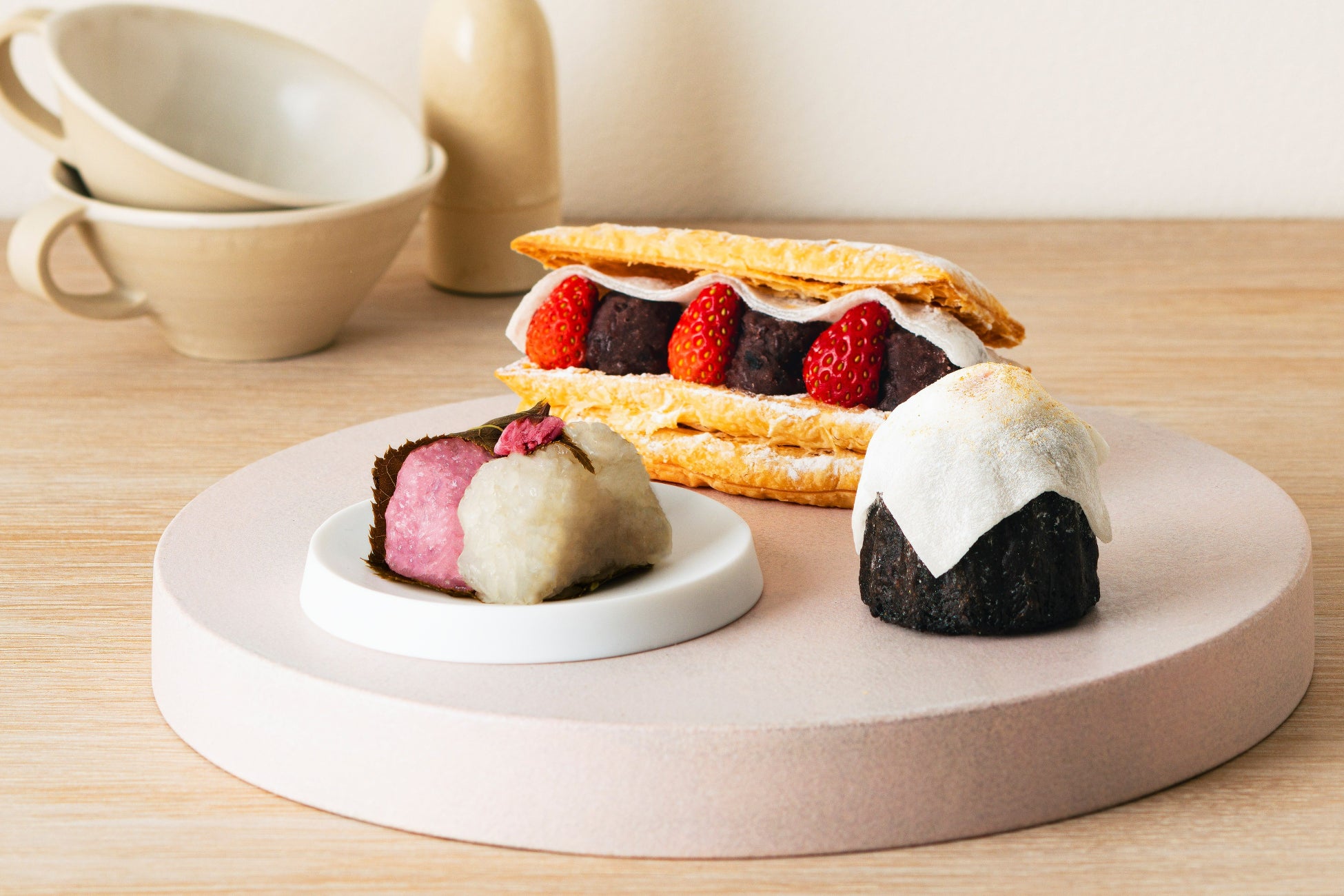 トレンドのシビ辛麻辣がアボカドバーガーで新境地へ！メキシコ産アボカド×チーズを和洋中で楽しめるアボカドフェア開催