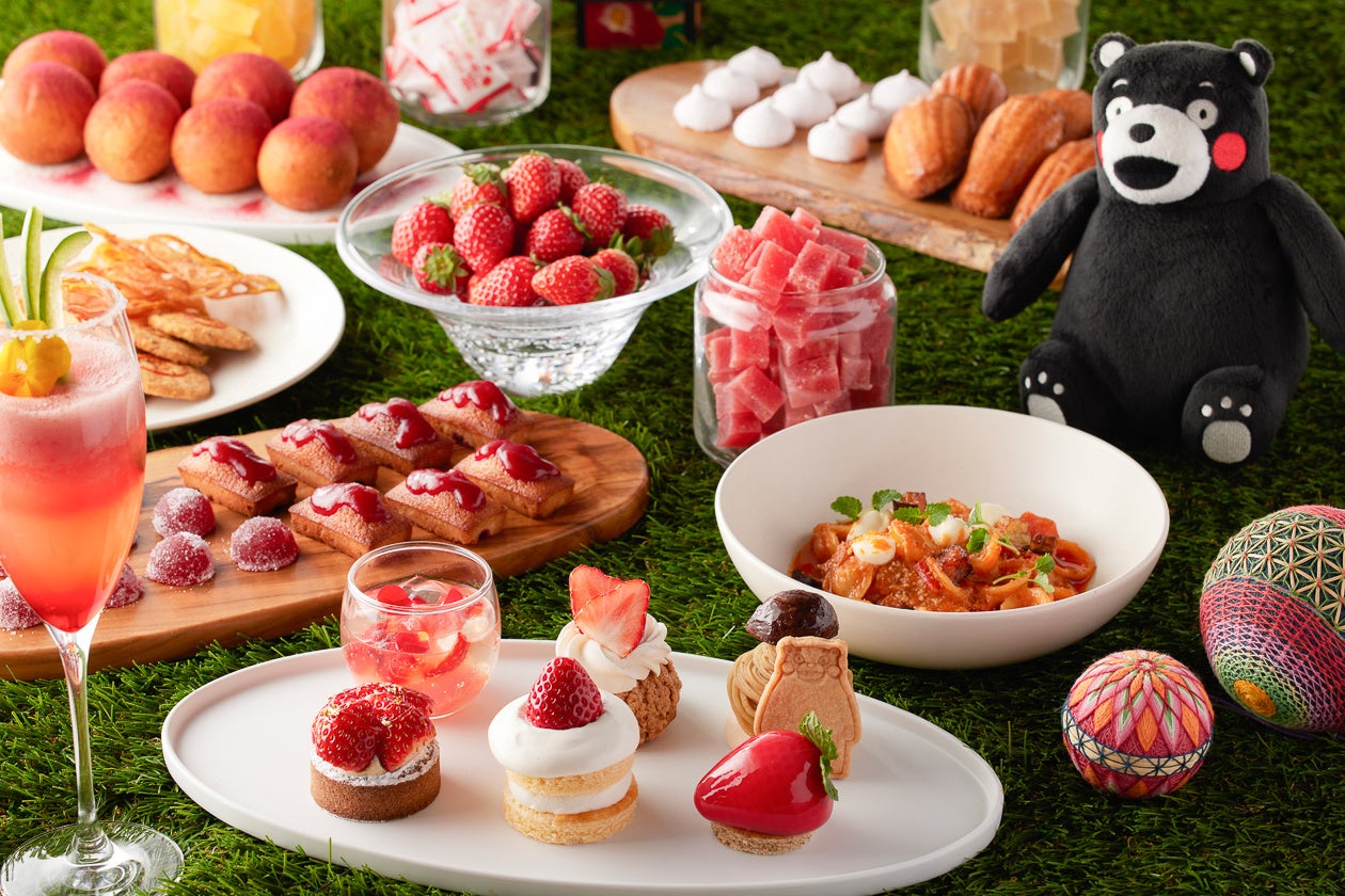 【サンシャインシティプリンスホテル】「Strawberry & Honey Sweets Buffet」を開催