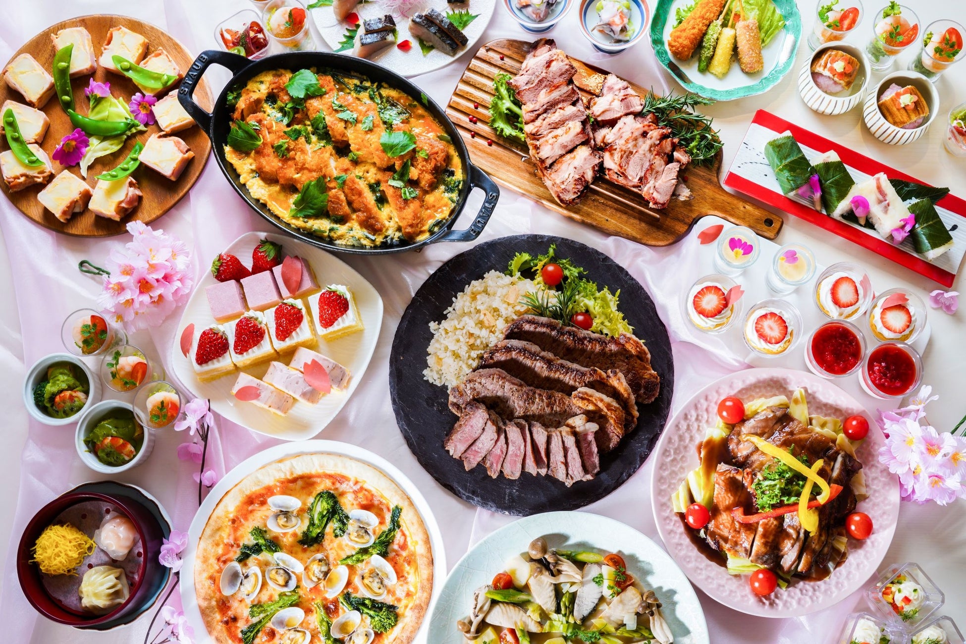 ハート♡が沢山！バレンタインデーだけの特別なケーキがカフェコムサから登場