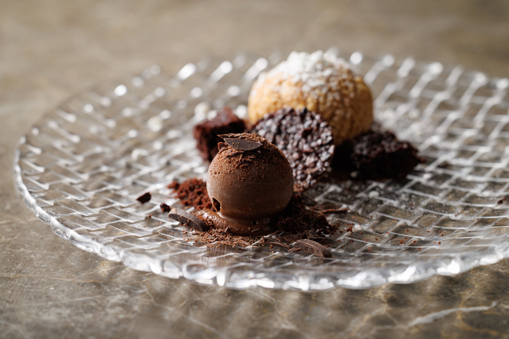 【期間限定】連日完売の極厚バターサンドが、ダブル苺仕立てで新登場!いちごスイーツ専門店「VERY RUBY CUT」