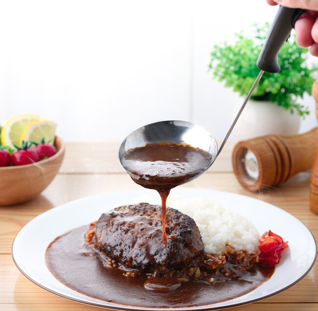 原料は黄金桃のみ。ほっとけーちの「Smile&」から「長野の黄桃ピューレ」新発売。離乳食や子どもの朝食に最適