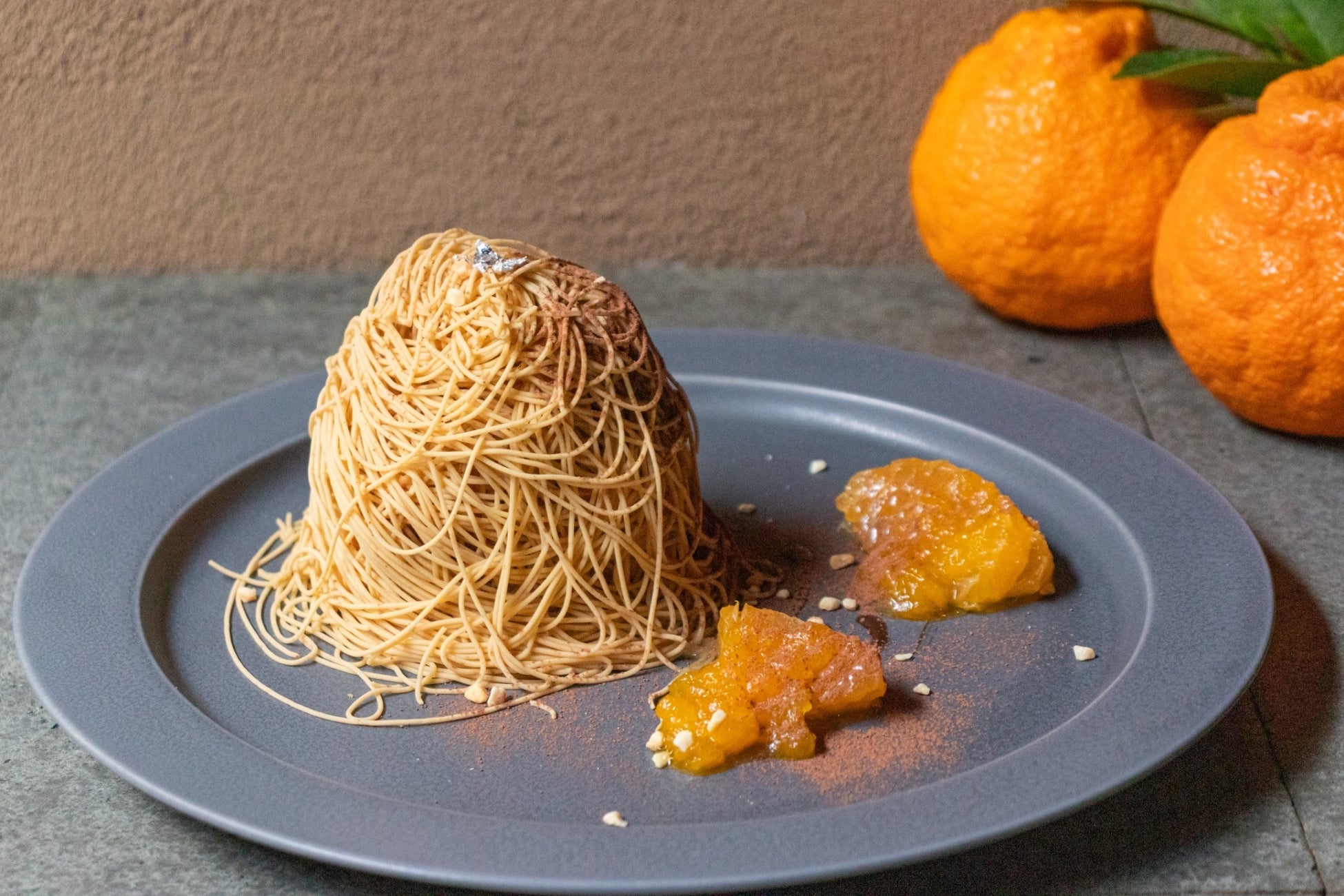 【新刊】圧倒的な情報量。日本蒸留所年鑑 第3弾『JAPANESE WHISKY YEARBOOK 2025』が2月17日(月)発売