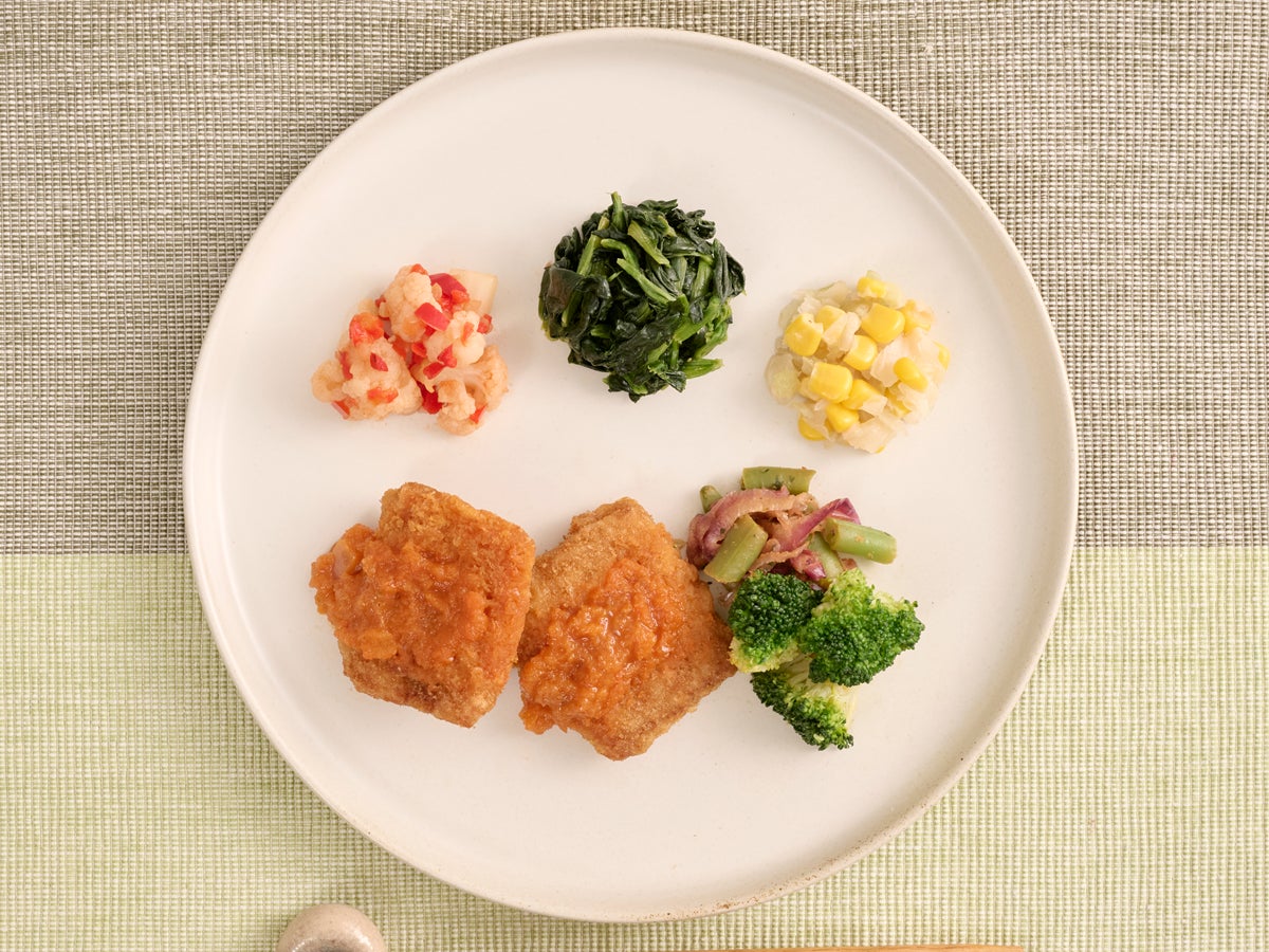 『龍が如く８外伝 Pirates in Hawaii』ハワイアンカフェ＆レストラン「アロハテーブル」とのコラボ決定！コラボメニュー注文でアロハテーブル限定オリジナルステッカーをプレゼント