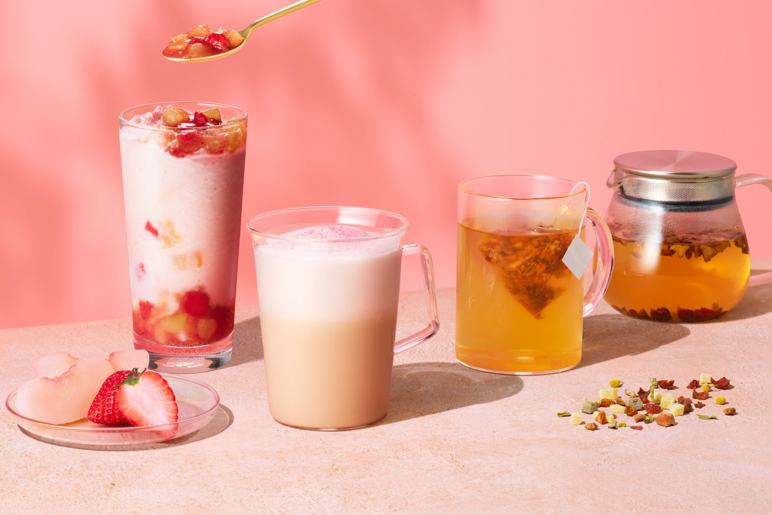 シュガーバターの木から、苺40%の“濃苺ショコラ”でまるごと包んだ贅沢サンド新発売！全国通販も受付中