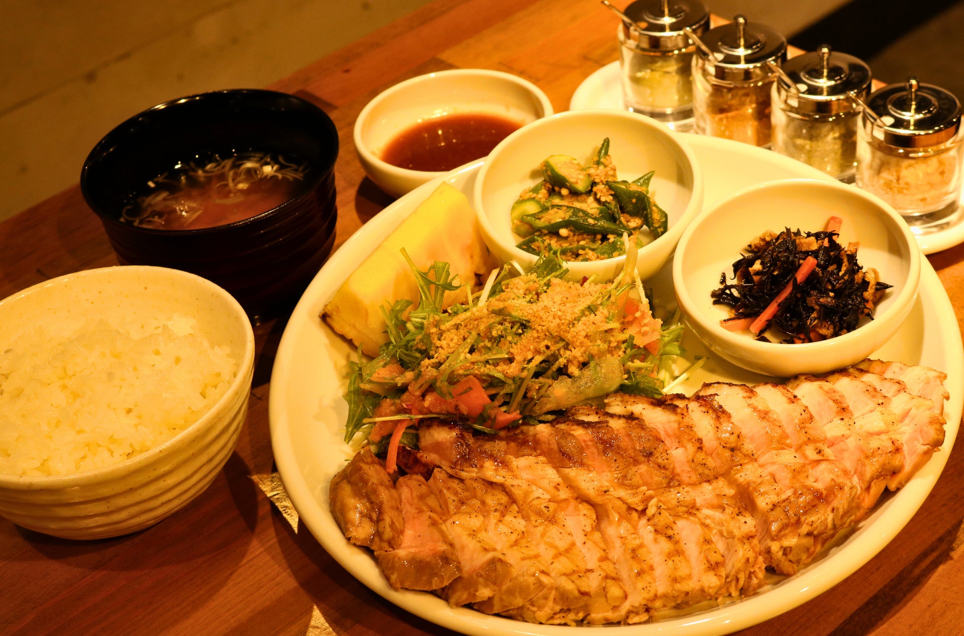 【チーズガーデン】春の到来を告げる”さくら”がテーマの季節限定ドリンク、和洋折衷な味わい『SAKURA DRINKS』発売