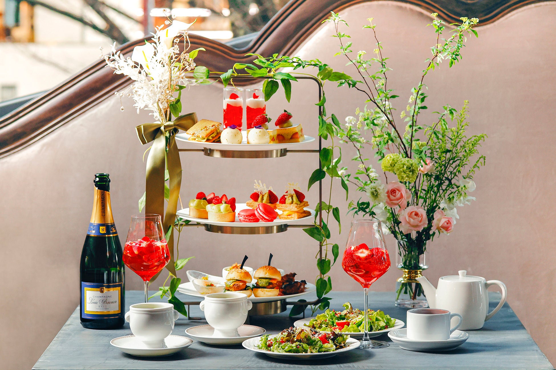 ラ・メゾン・デュ・ショコラのホワイトデーコレクション「エクラ ミルティーユ」が2025年2月15日（土）より販売開始