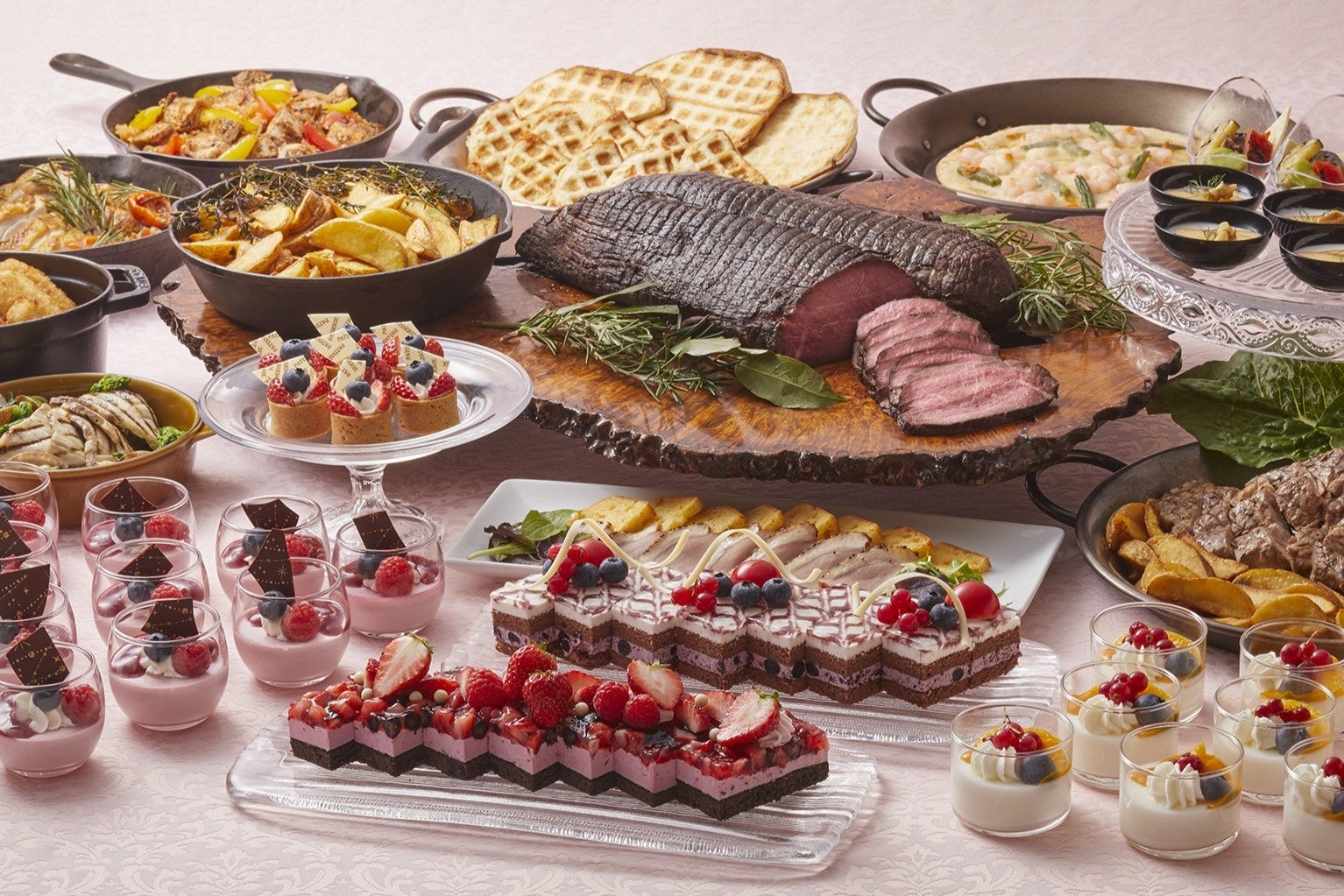 新宿エキナカ「イイトルミネ」オープンから10ヶ月で約820万人来館!ホワイトデー限定の新商品や歓送迎会商品を展開