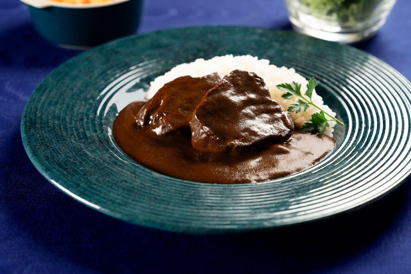 アンリ・シャルパンティエがパッケージやショッパーをリニューアル