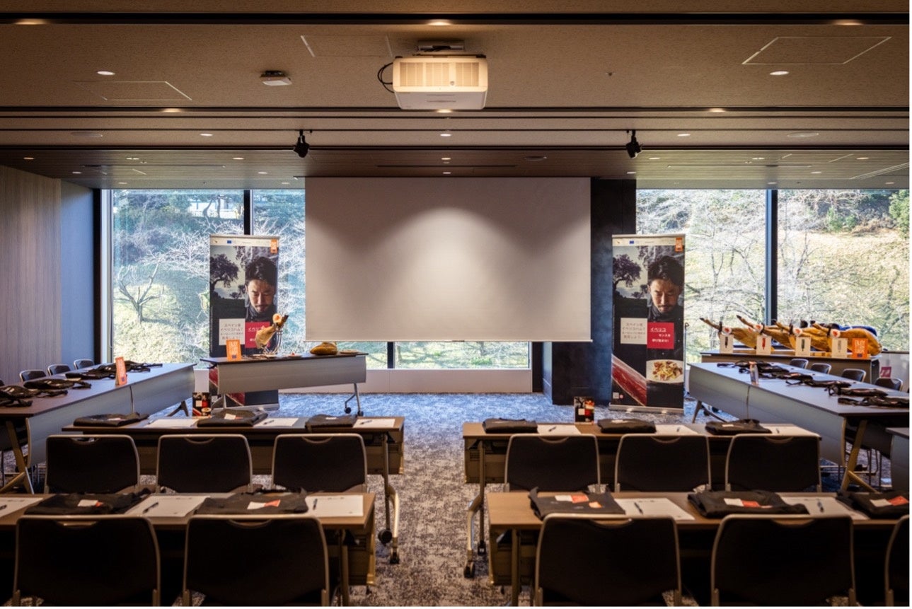 【ロイズ】おいしさ満開。やさしい甘さの桜スイーツを2月18日に期間・数量限定で発売。