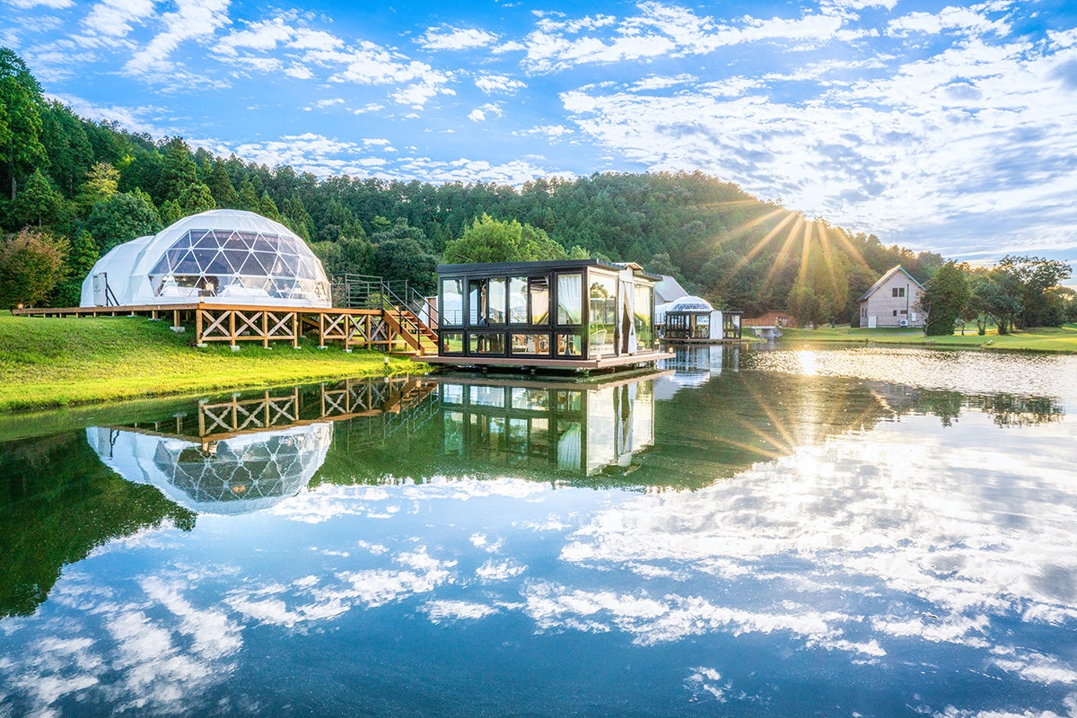 【季節の定番！柑橘を使用したモンブランパフェ】和栗専門紗織より『せとか』を使用した和栗と季節の果物パフェが登場！国産和栗モンブランを目の前で仕上げます。