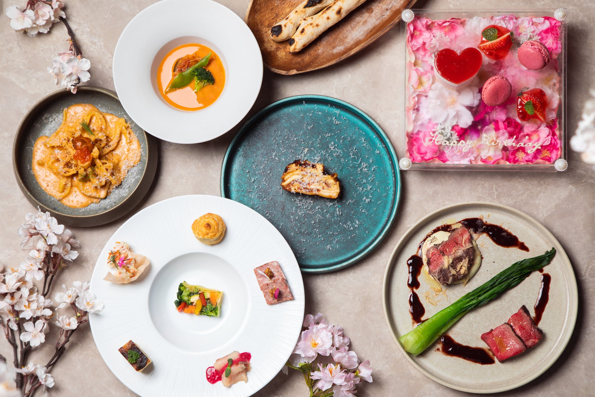 【平日限定‼時間無制限‼夜までランチ料金‼充実の食べ放題‼】2/28迄の特別企画!和洋中の食べ放題『グランブッフェイオンモール秋田』にてランチ料金でご利用いただけるキャンペーンを開催!