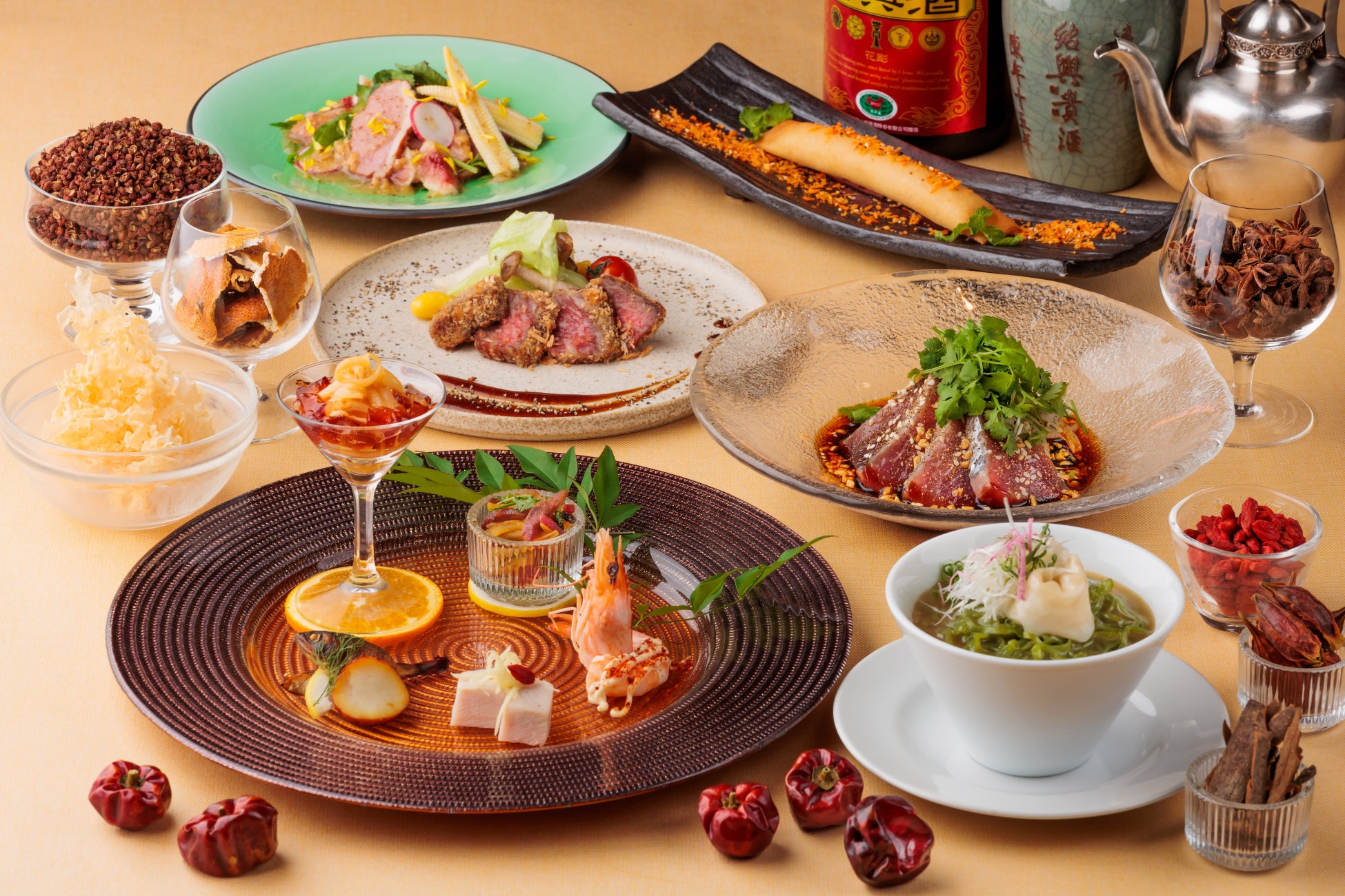 富士マリオットホテル山中湖 緑色バンズとたっぷりクレソンが目を惹く、「新緑」バーガー「甲州ワインビーフと道志村産クレソンのグリーンバーガー」を発売