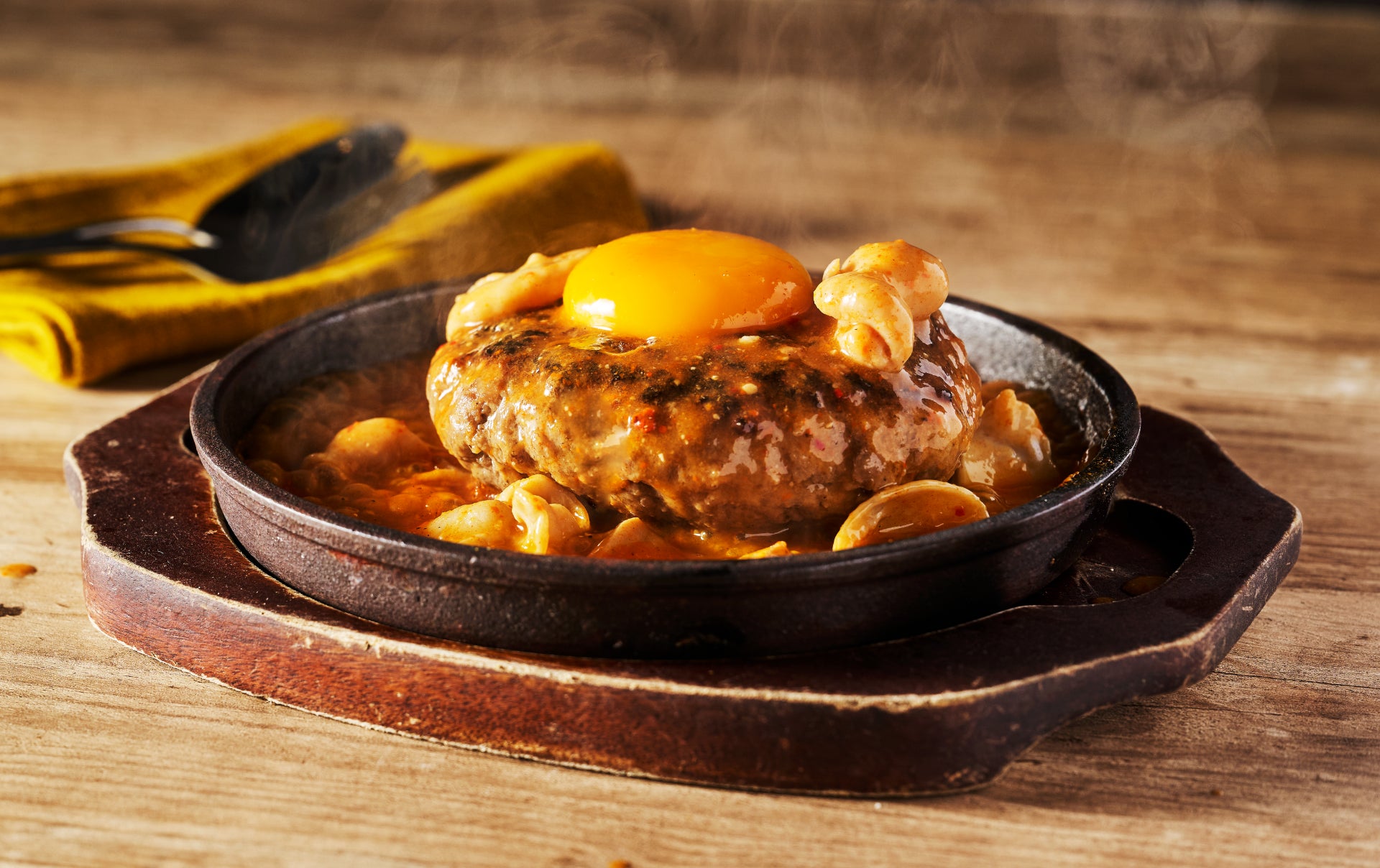 【2foods】植物由来の明太子を使った”和バーガー”や”さくら”のレアチーズケーキなど春季限定メニュー登場