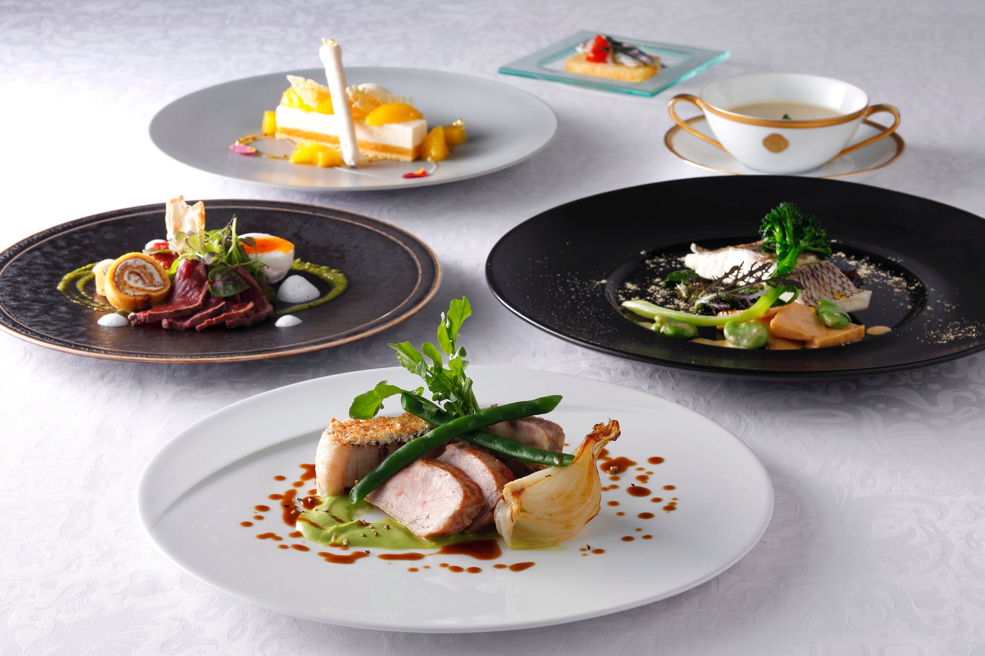 【グランドプリンスホテル高輪】1日4組限定で桜絶景を”ふたりじめ”する特等席の朝食を 風雅な日本庭園で味わう「高輪の朝食～江戸～」を販売