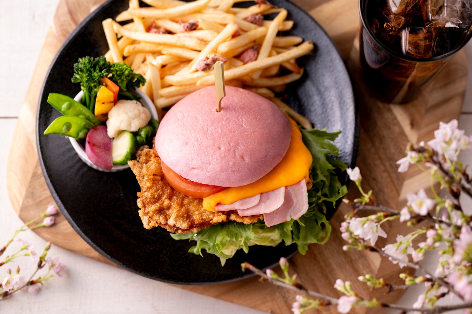 【グランドニッコー東京 台場】GARDEN DINING『ワールドミートフェア』提供期間：2025年4月18日（金）～6月29日（日）