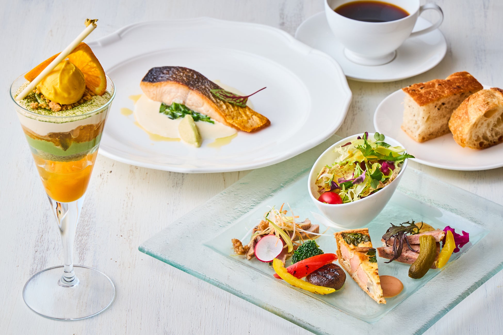 おむすび二刀流、解禁。　新作「ぼんご監修おむすび」&名作「大きなおむすび」3月4日(火)より順次発売！　大谷翔平選手が「ファミリーマートおむすびアンバサダー」就任！