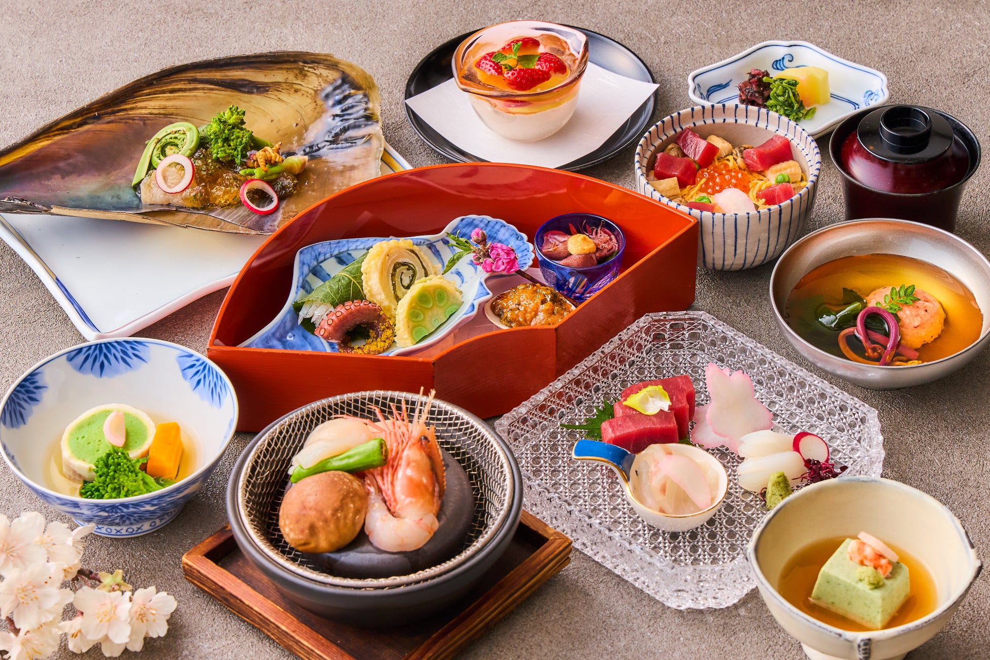 ハイアット セントリック 銀座 東京 NAMIKI667の春限定ランチとアートアクアリムで金魚アート鑑賞で春の銀座満喫プラン♪