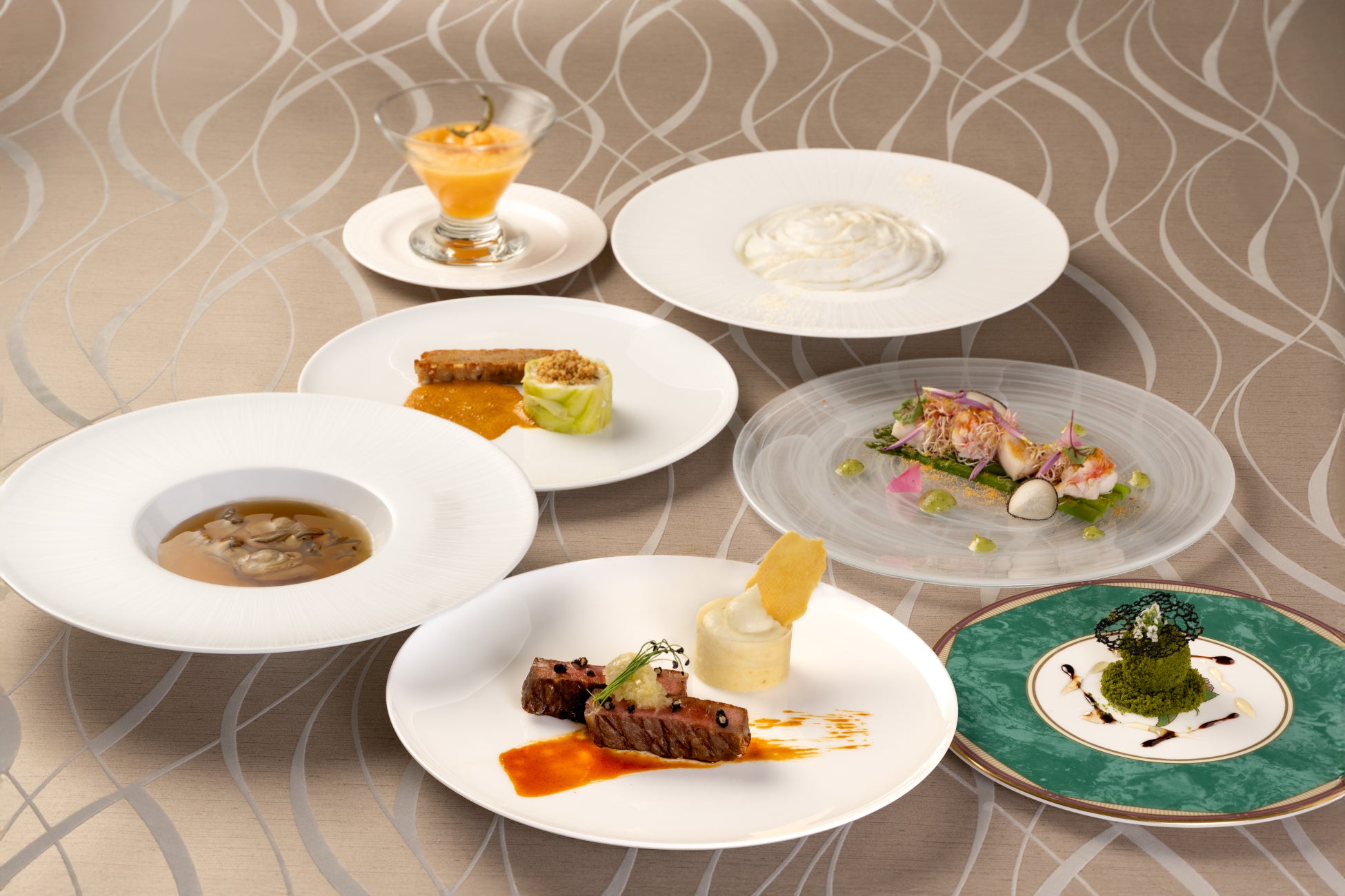 【たっぷり180分間食べ放題】超オトク!焼肉じゅうじゅうカルビにて、月~木曜日の食べ放題時間を180分に延長!