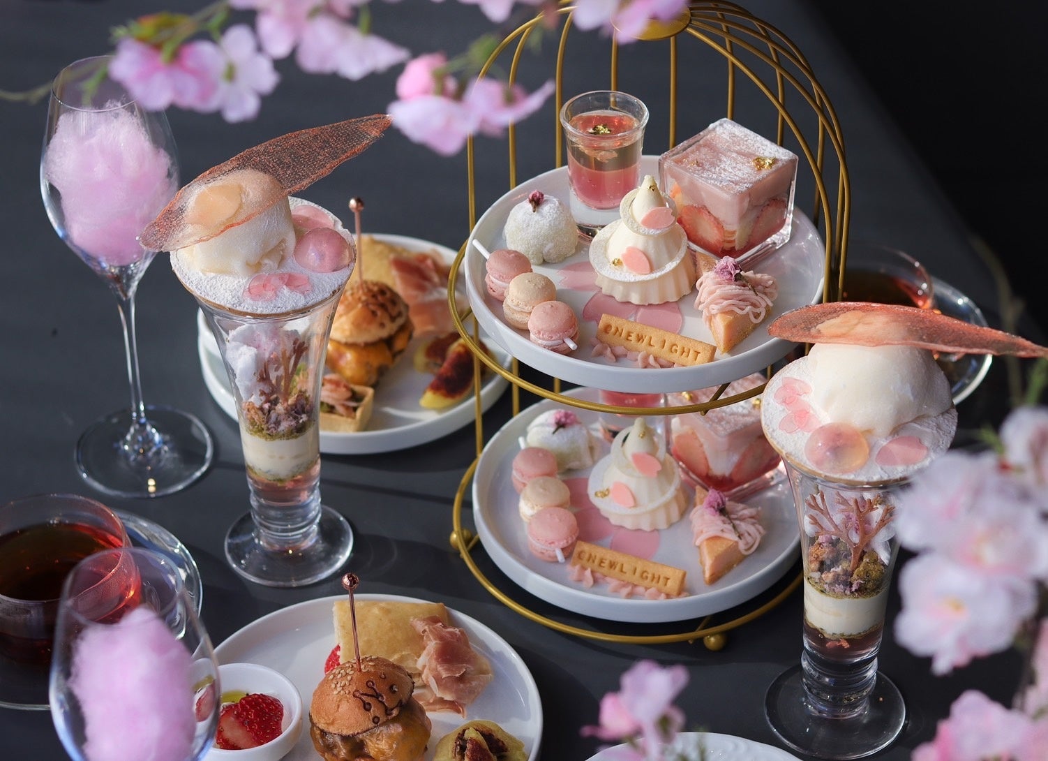 王道ピザまで楽しめる！！『マルゲリータのよくばりクォーター』　子供が好きな味を全部のせ！！『よくばりクォーター』　ピザーラからバラエティー豊かな2つの「よくばり」が登場！！