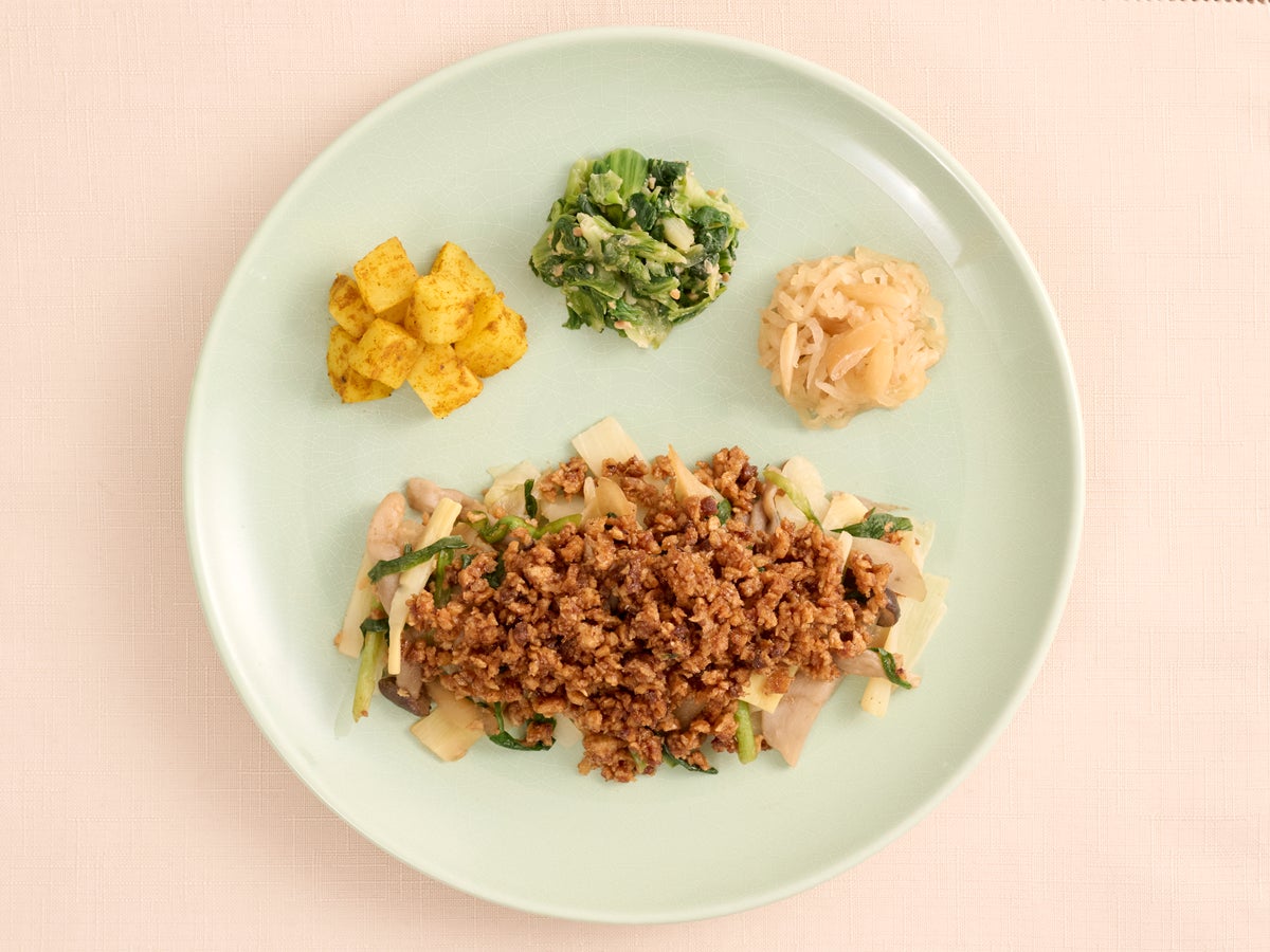 米麹で素材の旨みを最大限に引き出した「鯖のまろやかチーズ〜米麹仕立て〜」を3月4日(火)から新発売