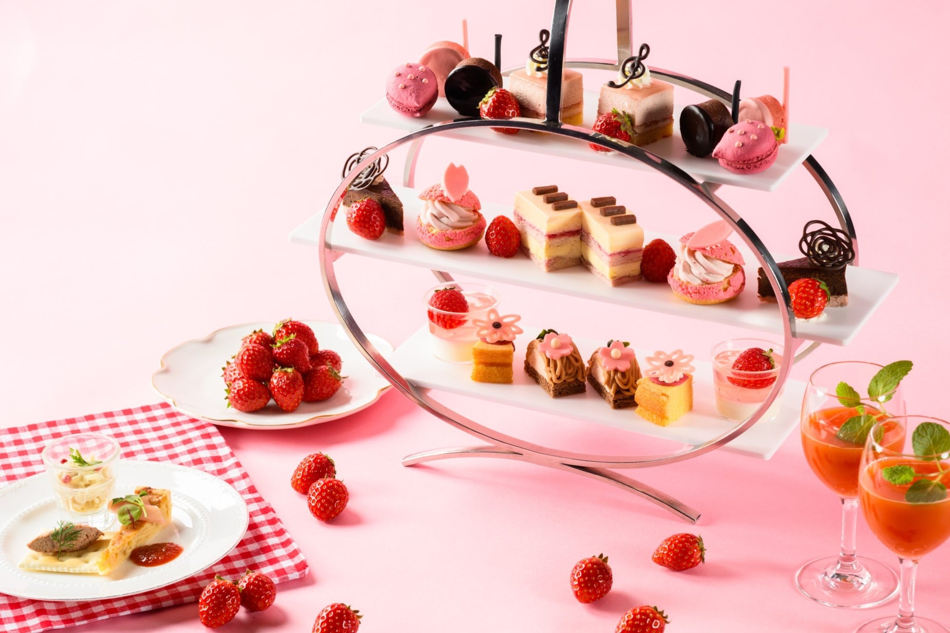 2025年3月22日(土)に、コープ自然派 兵庫が『自然派マルシェ2025』を神戸サンボーホールで開催!地球環境にもやさしく、My食器持参でオーガニックなマルシェを楽しもう。