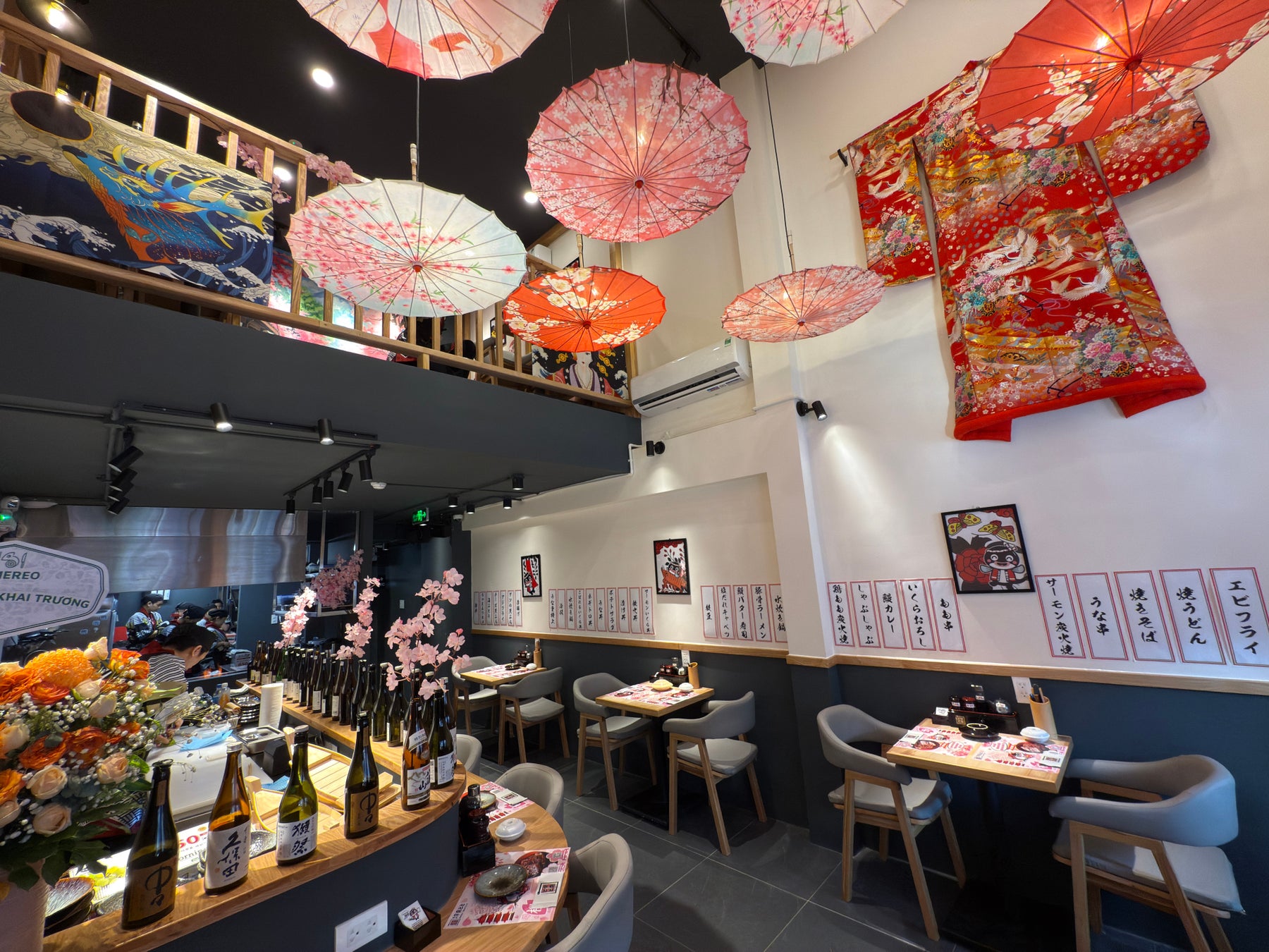 全国の吉野家店舗で『牛プルコギ丼』・『牛プルコギ定食』を本日より販売開始