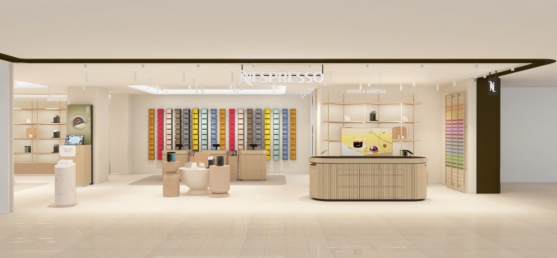 水産業支援「生産者の労働力不足の解決」と「コスト削減による値下げ」を実現！親子で一緒にわかめの構造を学び、春休みの自由研究にも使える。 芯（茎）抜き作業前の「茎付きわかめ」