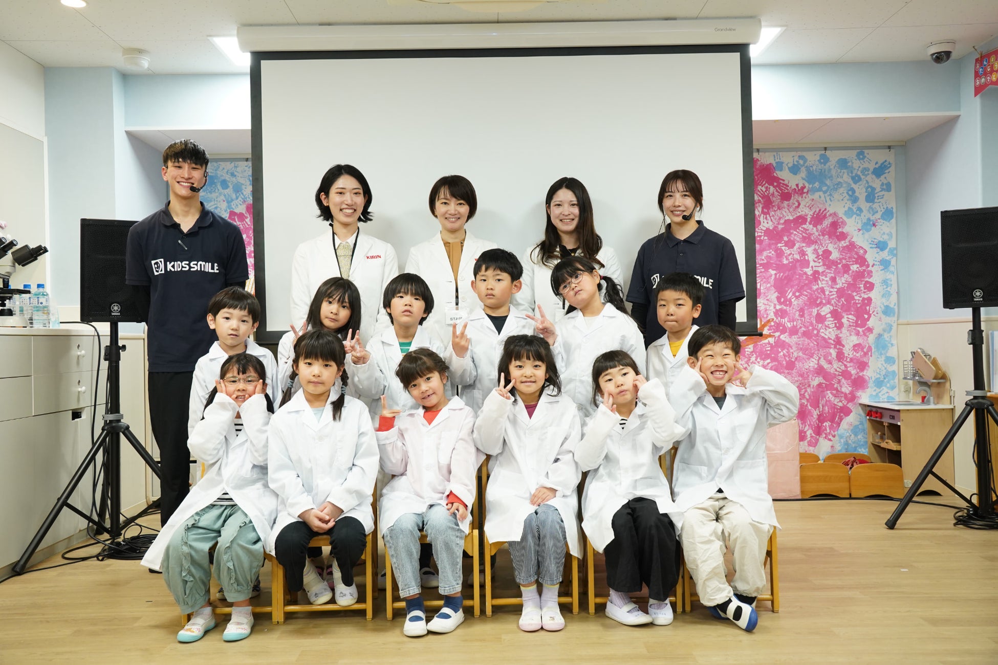 あんこたっぷりぎっしりの『感動あんぱん』に春限定“さくらあん”が登場 4月1日(火)新発売