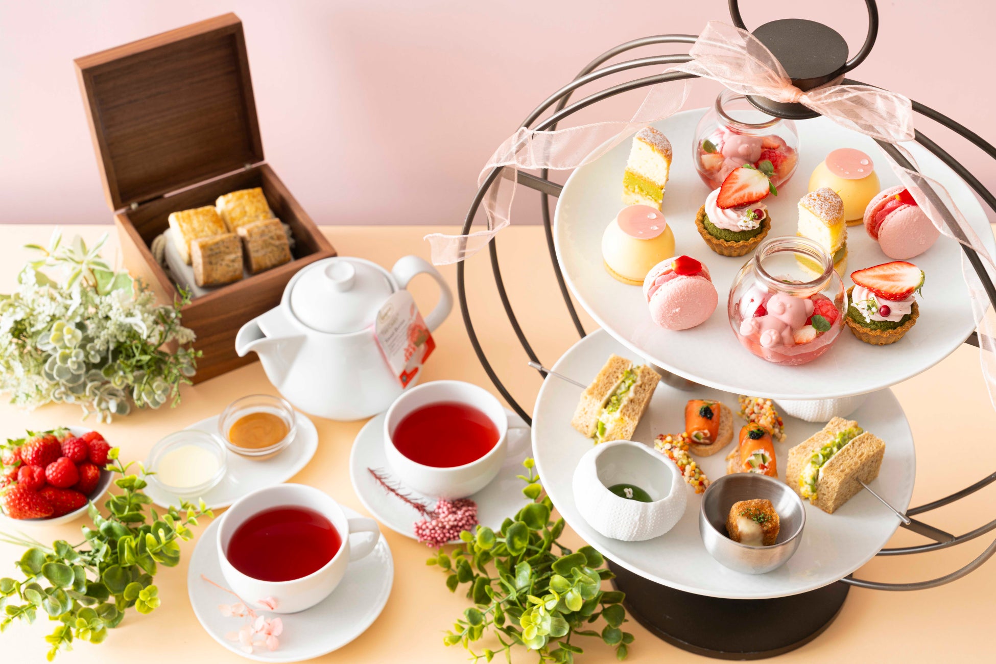 あづみ野ミルクから新登場！週末だけの特別な味わい！ 「ごろっと苺のミルクぷりん」新発売