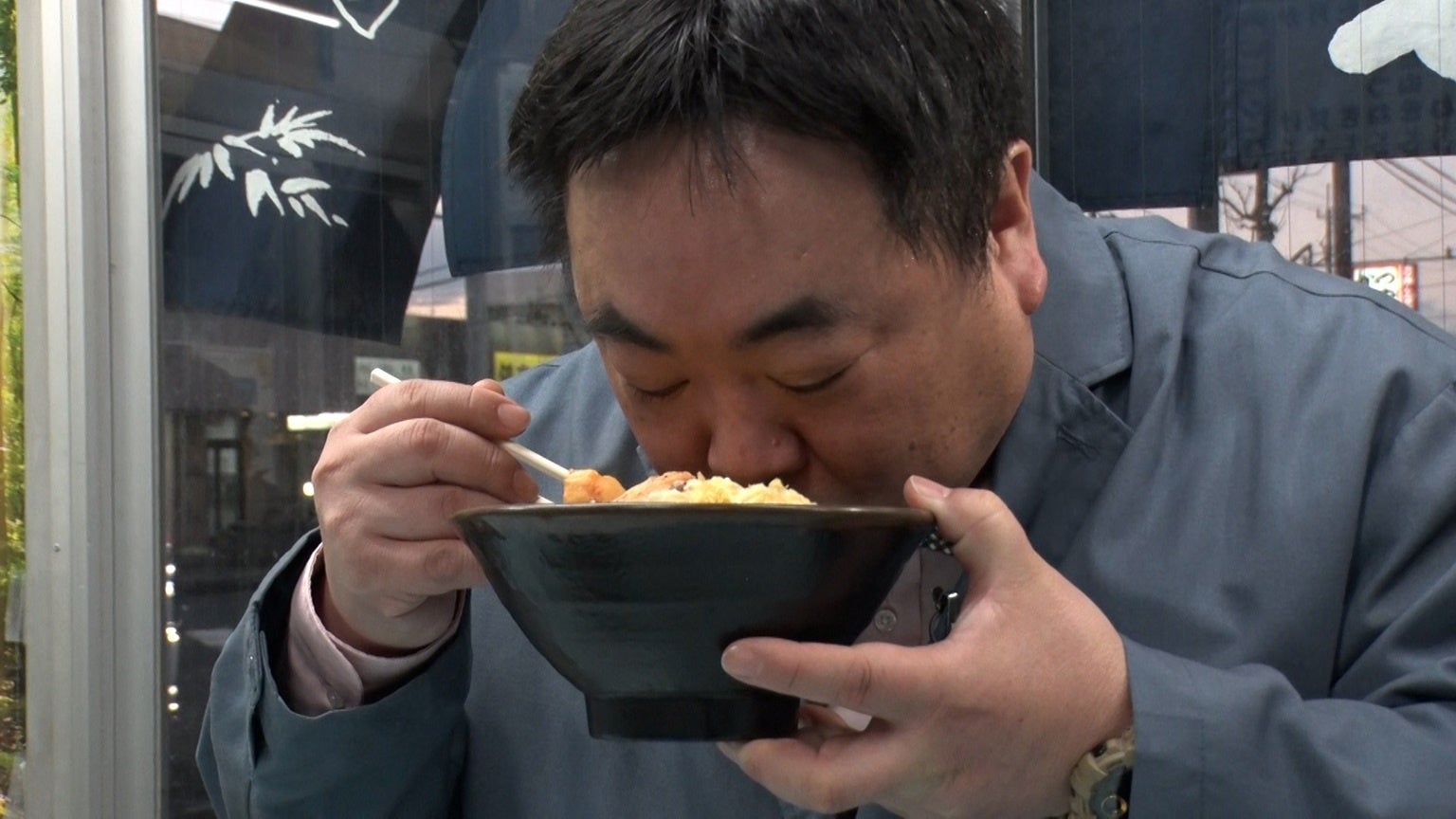 インバウンド需要や健康志向の高まりを受け、お好み焼き店「undo」が米粉うどんの製麺所をオープン。「undo」自家製麺のグルテンフリーお好み焼きを提供開始