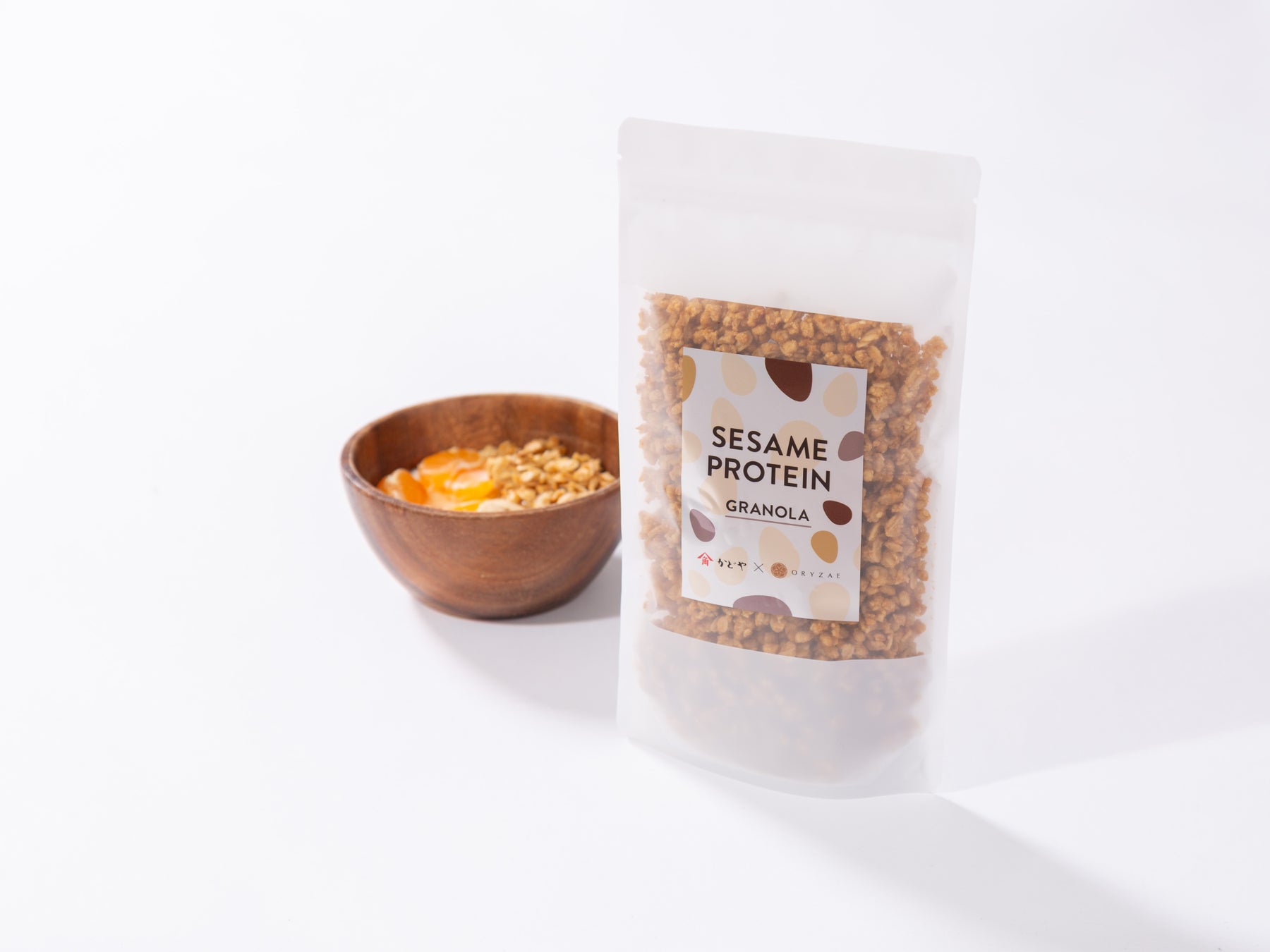 ご好評につき今年も発売！ しっぽ部分に入っているホイップクリームの量が２倍になった「ザ・クレープ＜チョコ＆バニラ＞幸せホイップ2倍」4月７日（月）より期間限定発売