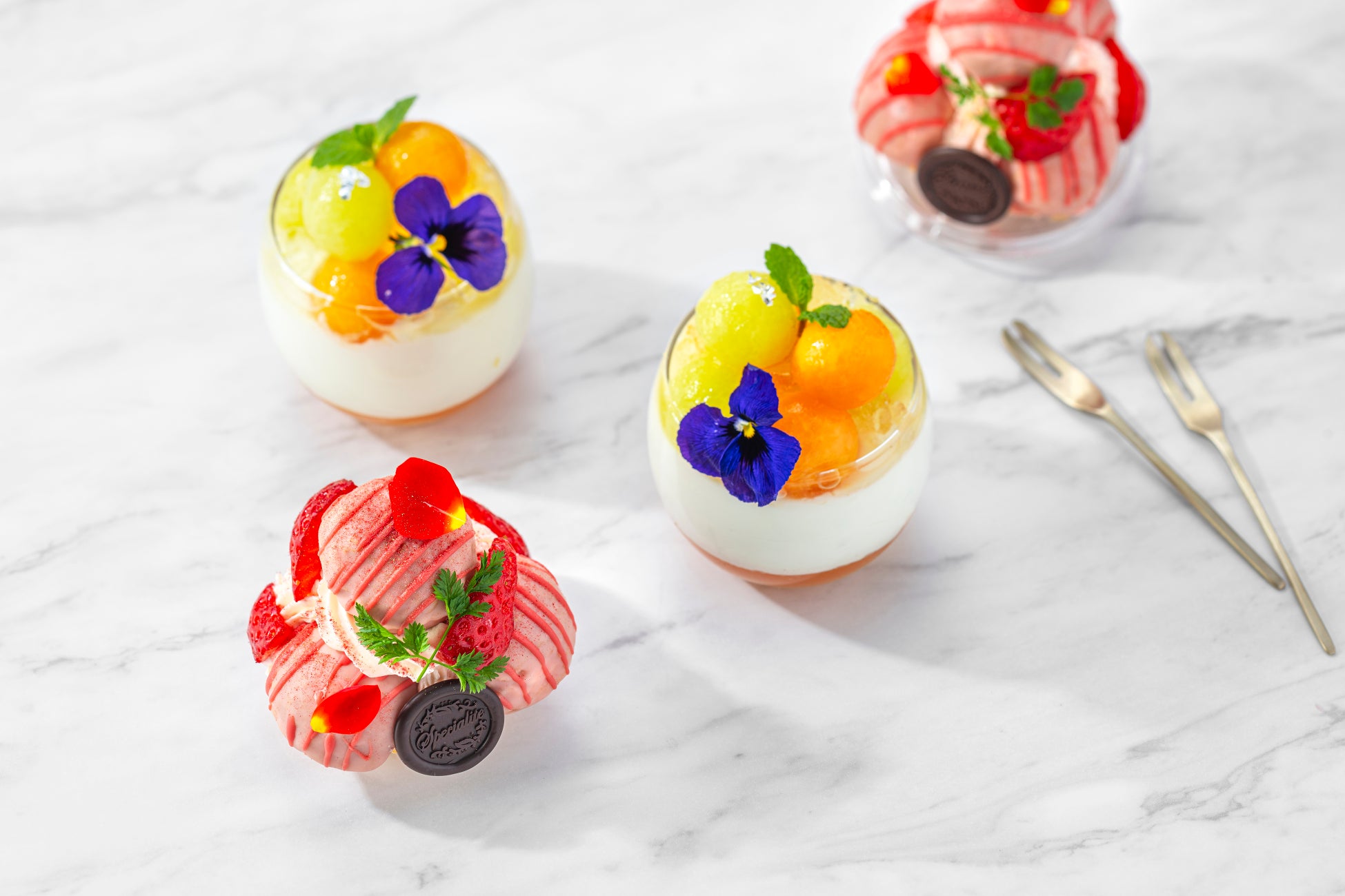 2024年の累計販売数(※1) 4,400万個を突破したセブン-イレブンのメロンパンがリニューアルして新登場！サクふわの食感にこだわり抜いた「サクふわメロンパン」を4月1日（火）から新発売