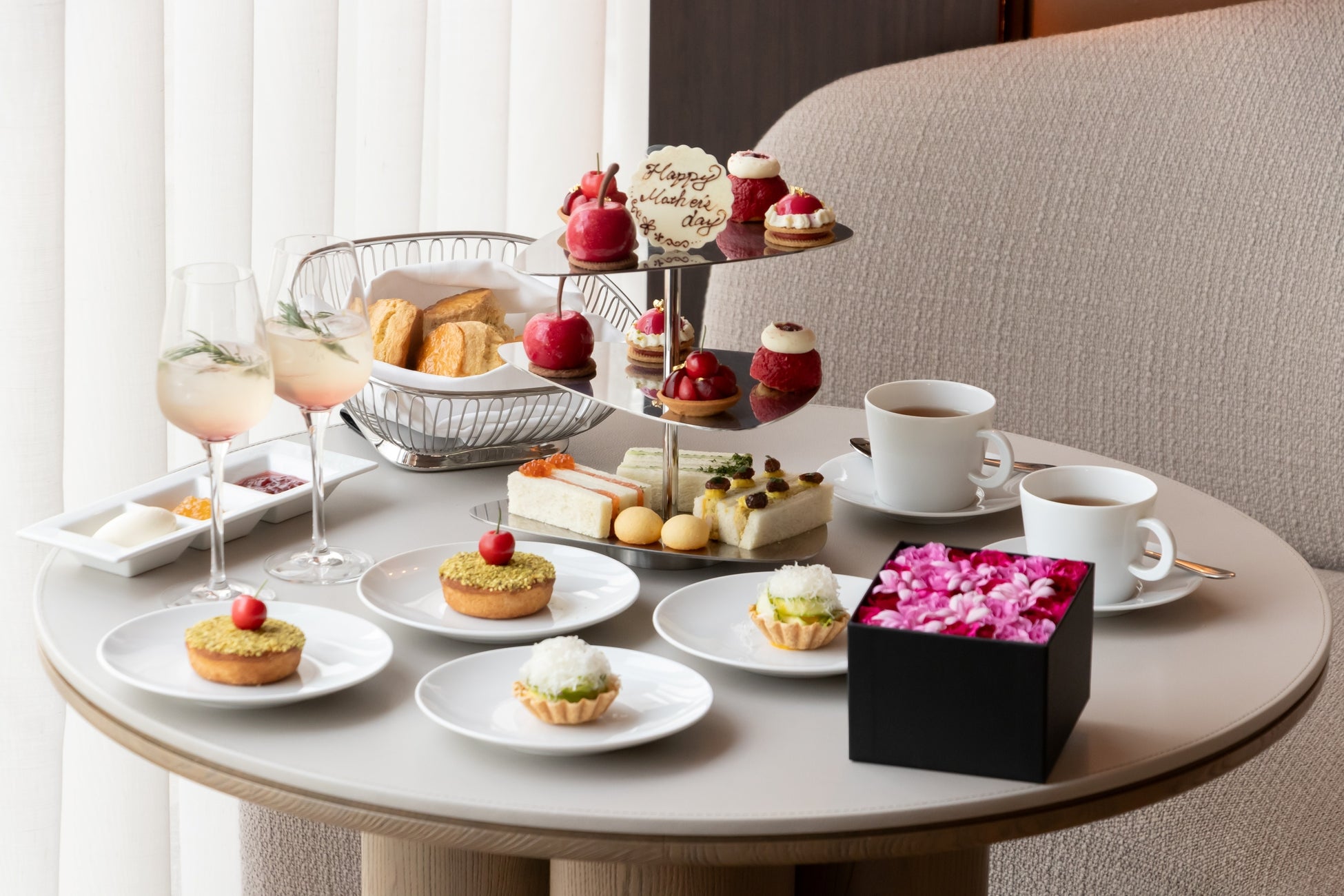 4月5日(土) セルフカフェルビットタウン刈谷店がNEWOPEN♪高速Wi-Fi/電源完備が無料で利用できる無人カフェ