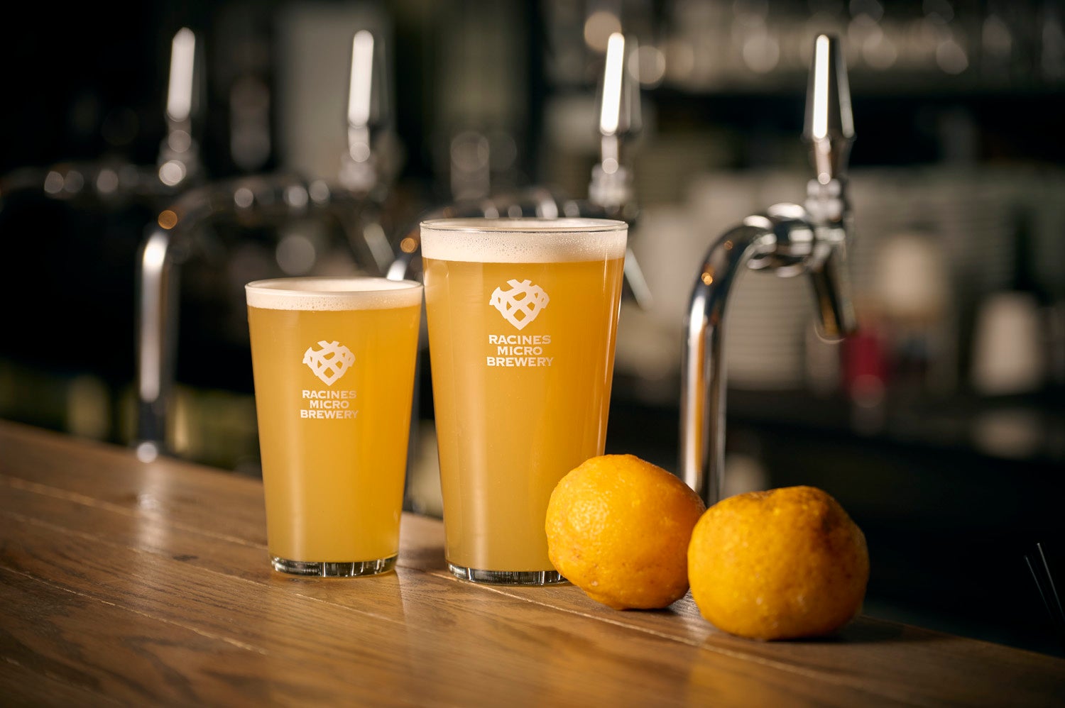 日本紅茶の新しい楽しみ方を味わえる『あずき茶香るミルク紅茶』、人気の定番ミルク珈琲『オレンジミルク珈琲』が4月9日、フランネルフィルターで“水”で丁寧に淹れる『水淹れアイスコーヒー』が4月15日に登場